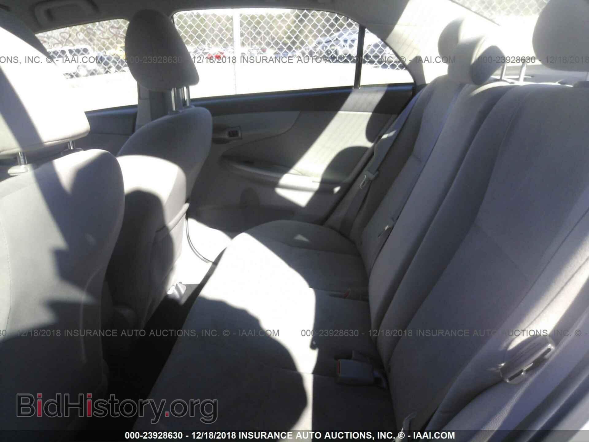 2011 TOYOTA COROLLA - VIN: 2T1BU4EEXBC580438 - Фото 8