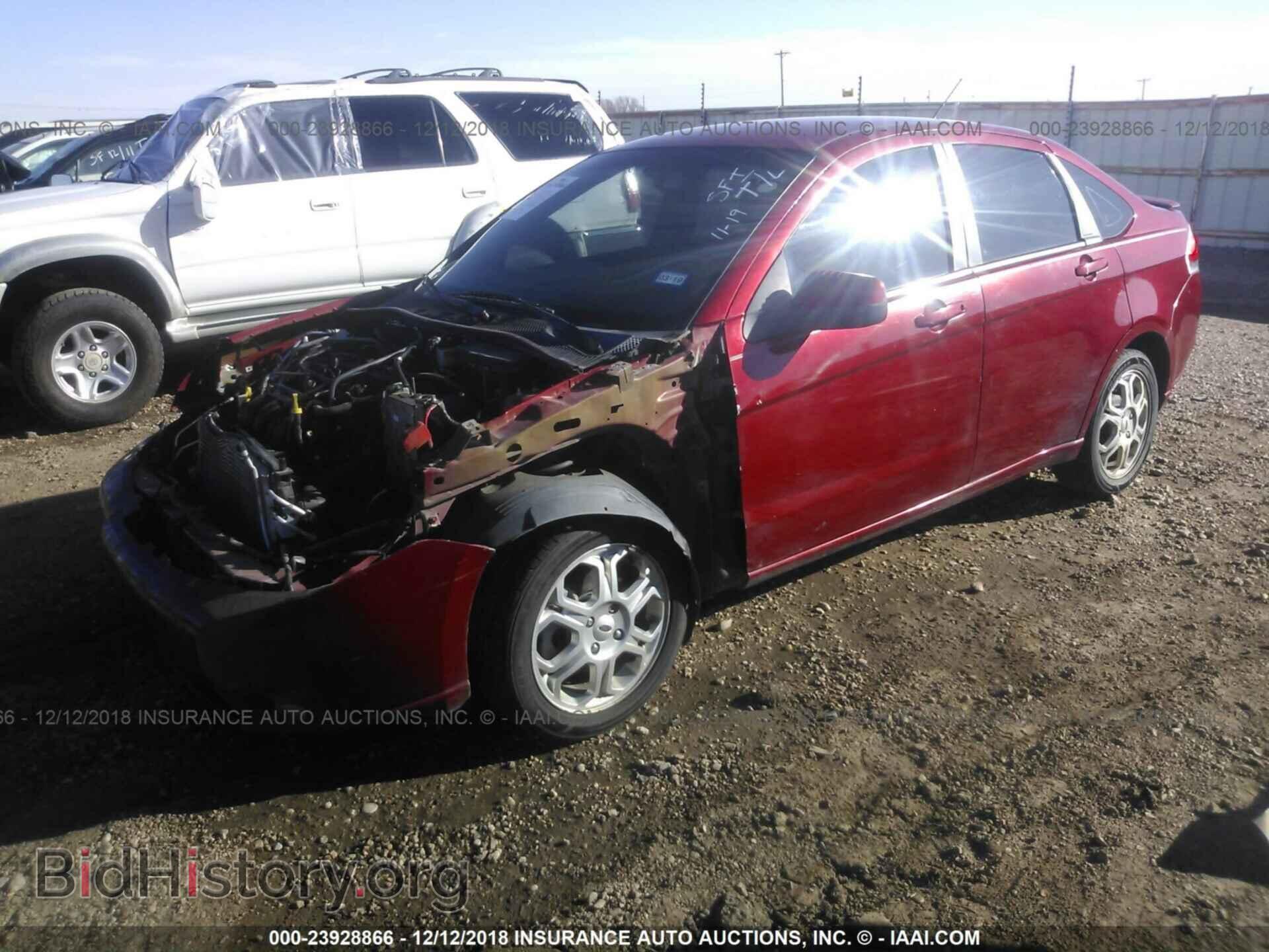 2009 FORD FOCUS - VIN: 1FAHP36N89W188575 - Photo 2