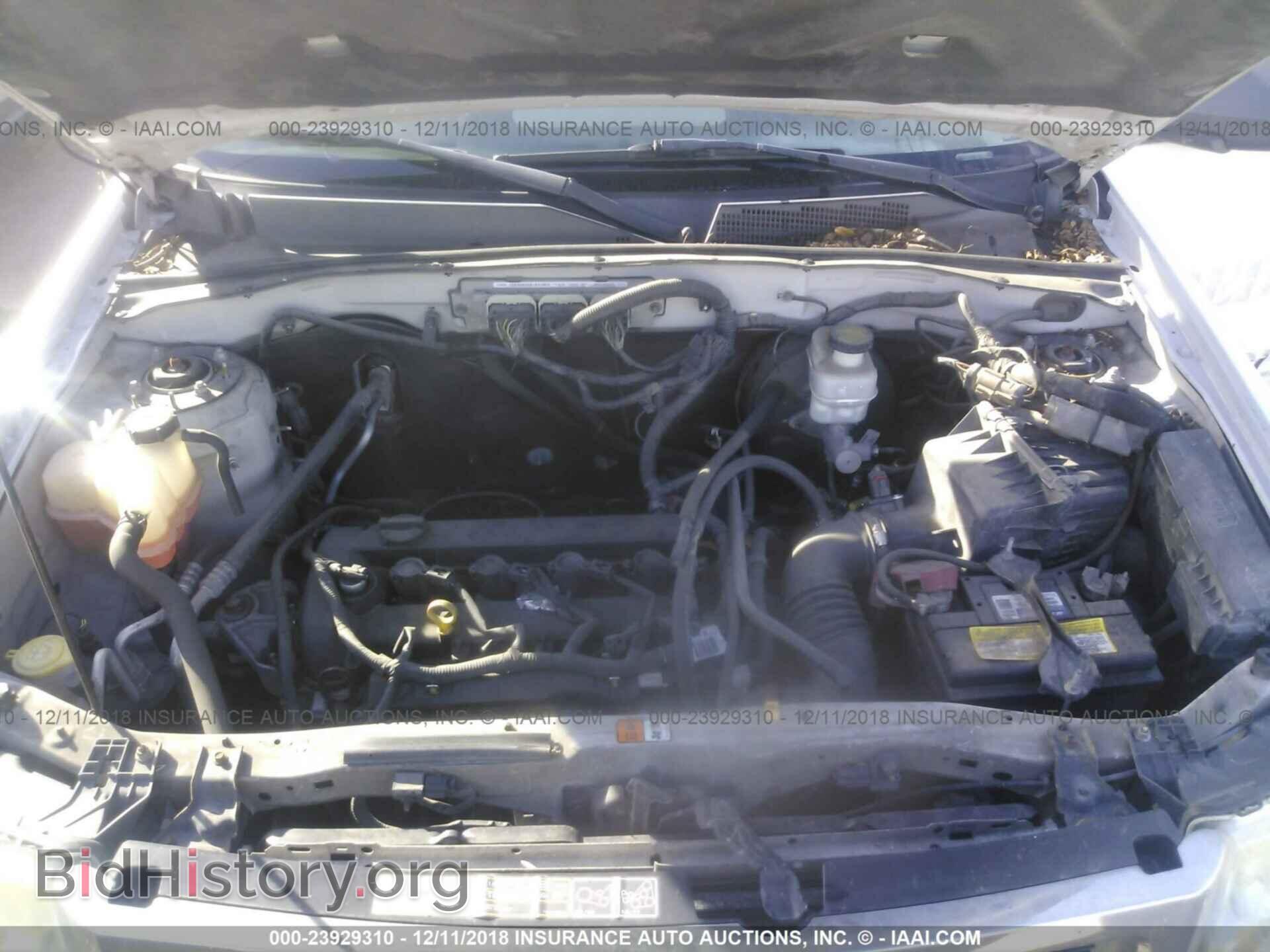 2012 Ford Escape - VIN: 1FMCU0C74CKA09993 - Photo 10