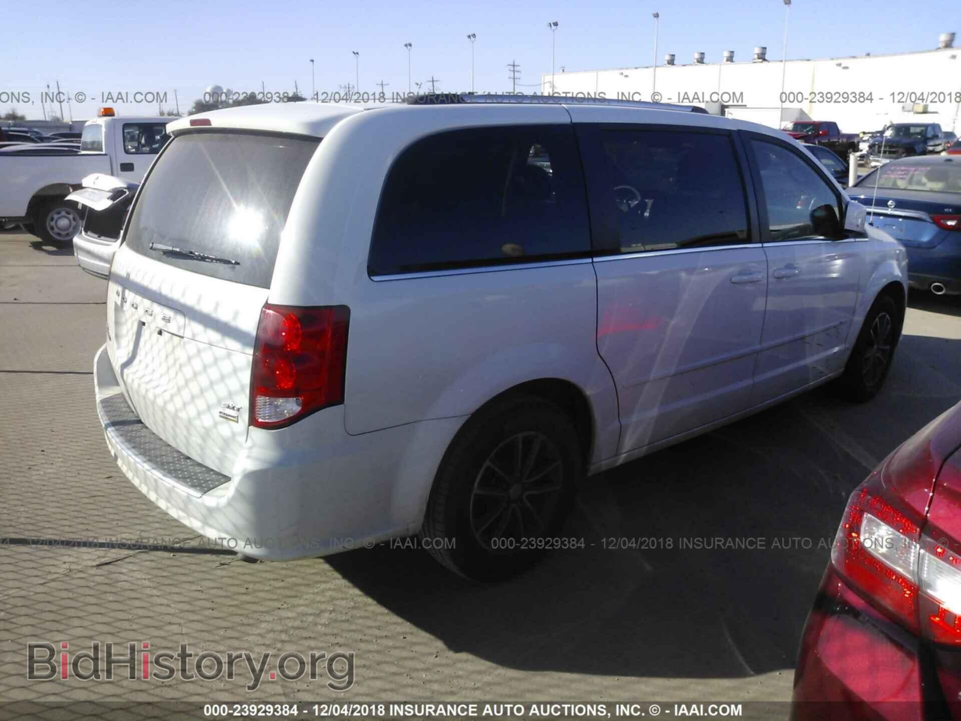 2017 Dodge Grand caravan - VIN: 2C4RDGCG2HR848041 - Фото 4