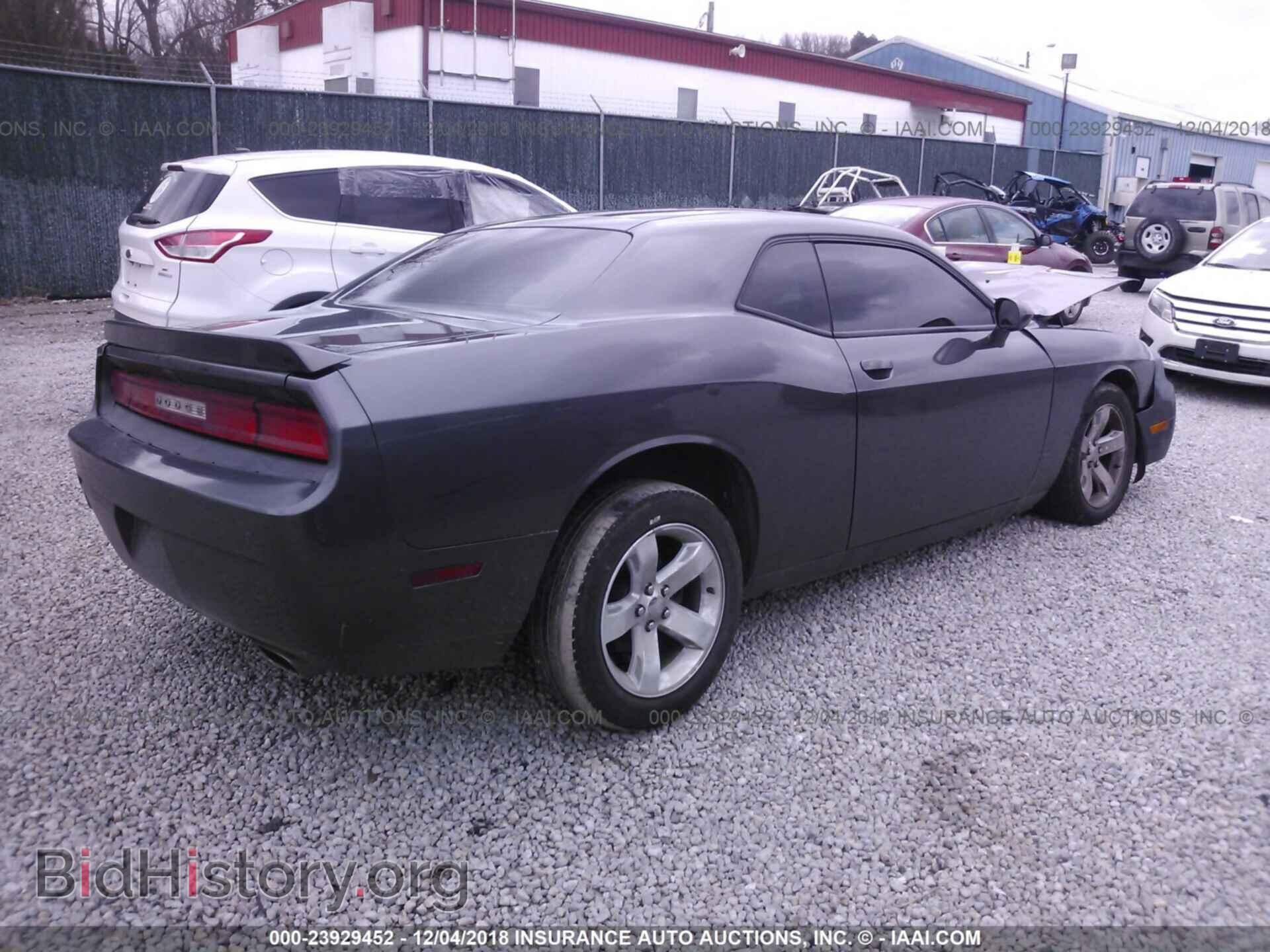 2014 DODGE CHALLENGER - VIN: 2C3CDYAG9EH214441 - Фото 4