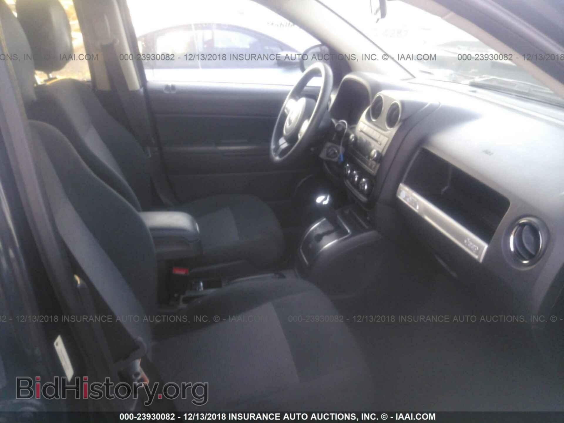 2014 JEEP COMPASS - VIN: 1C4NJDBBXED841218 - Photo 5