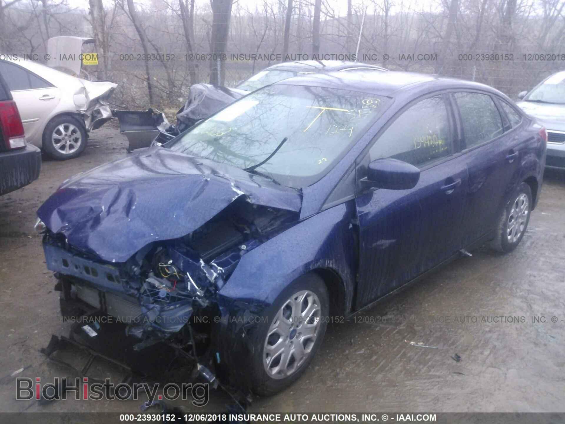 2012 FORD FOCUS - VIN: 1FAHP3F23CL163453 - Фото 2