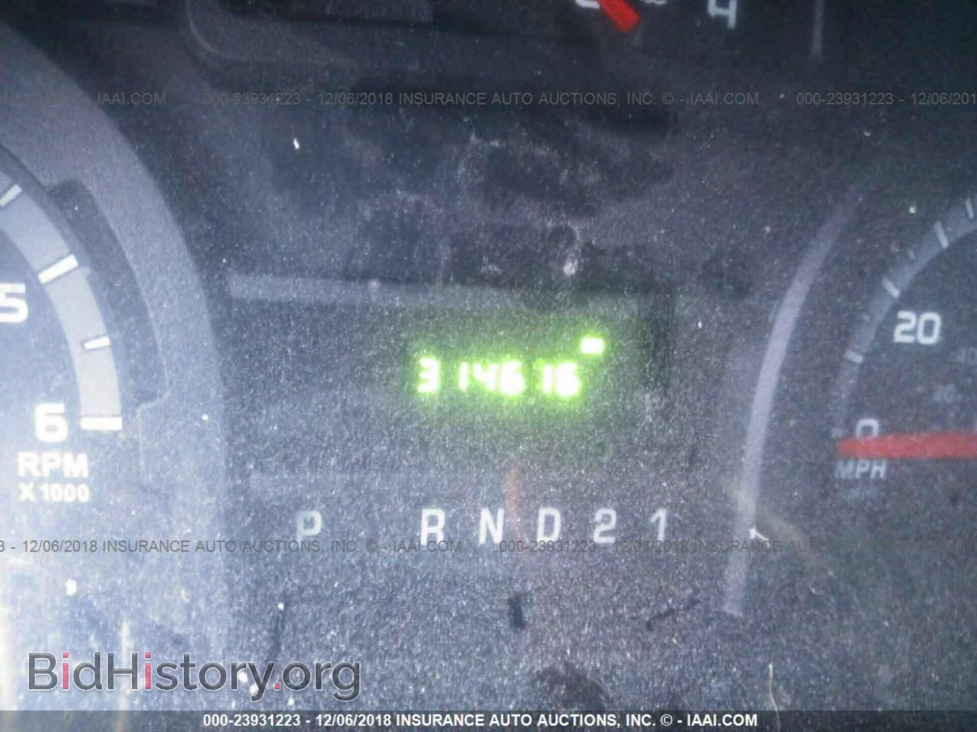 2011 Ford Econoline - VIN: 1FTNE1EW2BDA60545 - Фото 7