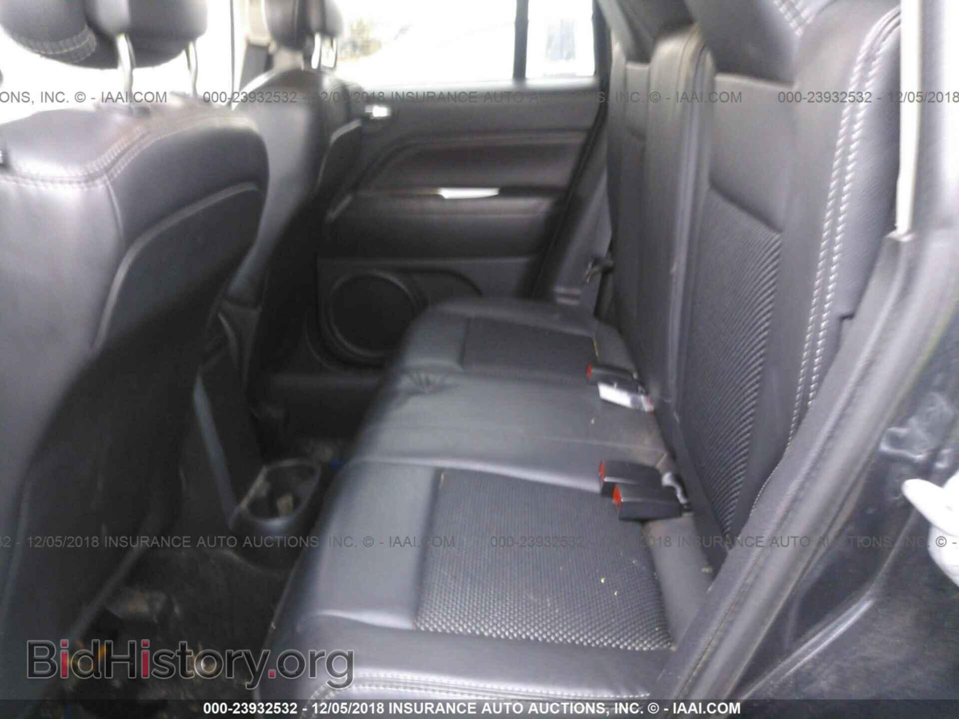 2014 JEEP COMPASS - VIN: 1C4NJCEB6ED764580 - Photo 8
