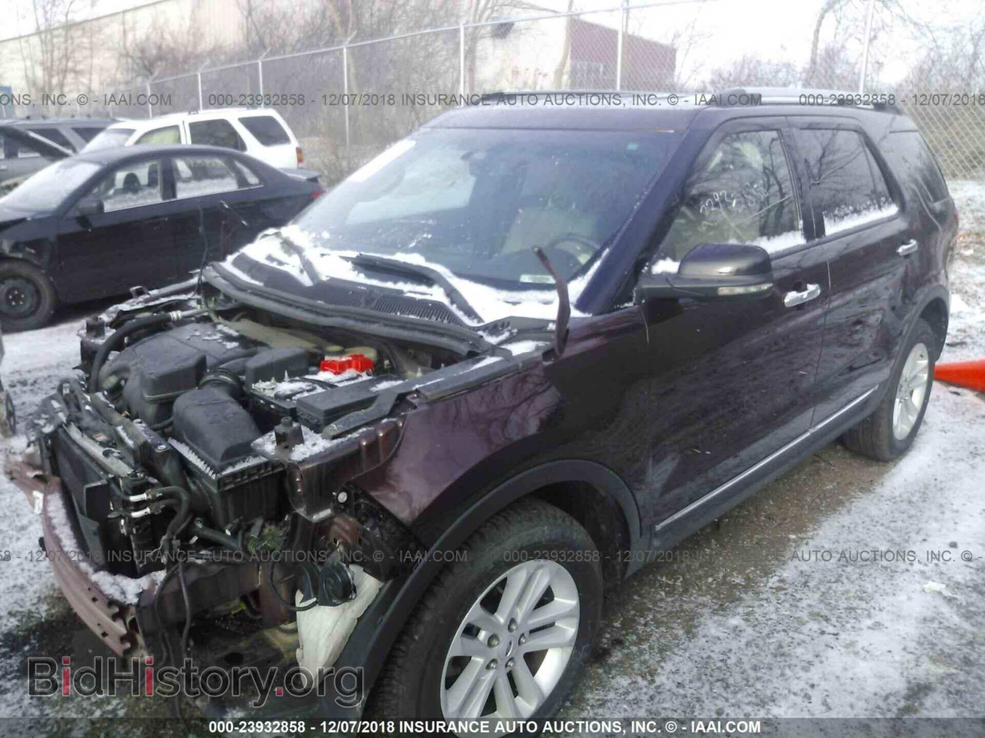 2012 Ford Explorer - VIN: 1FMHK8D86CGA18957 - Фото 2