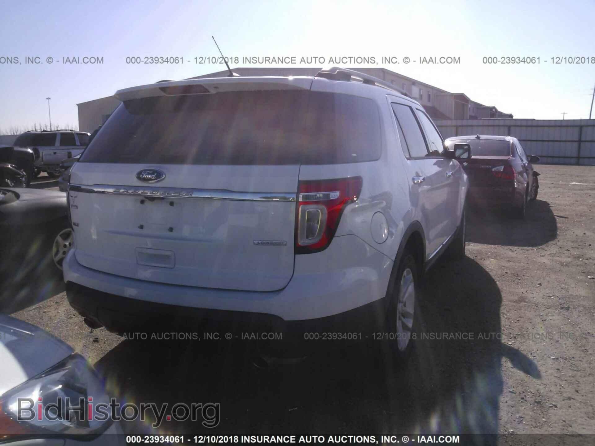 2013 Ford Explorer - VIN: 1FM5K7D94DGA92997 - Photo 4
