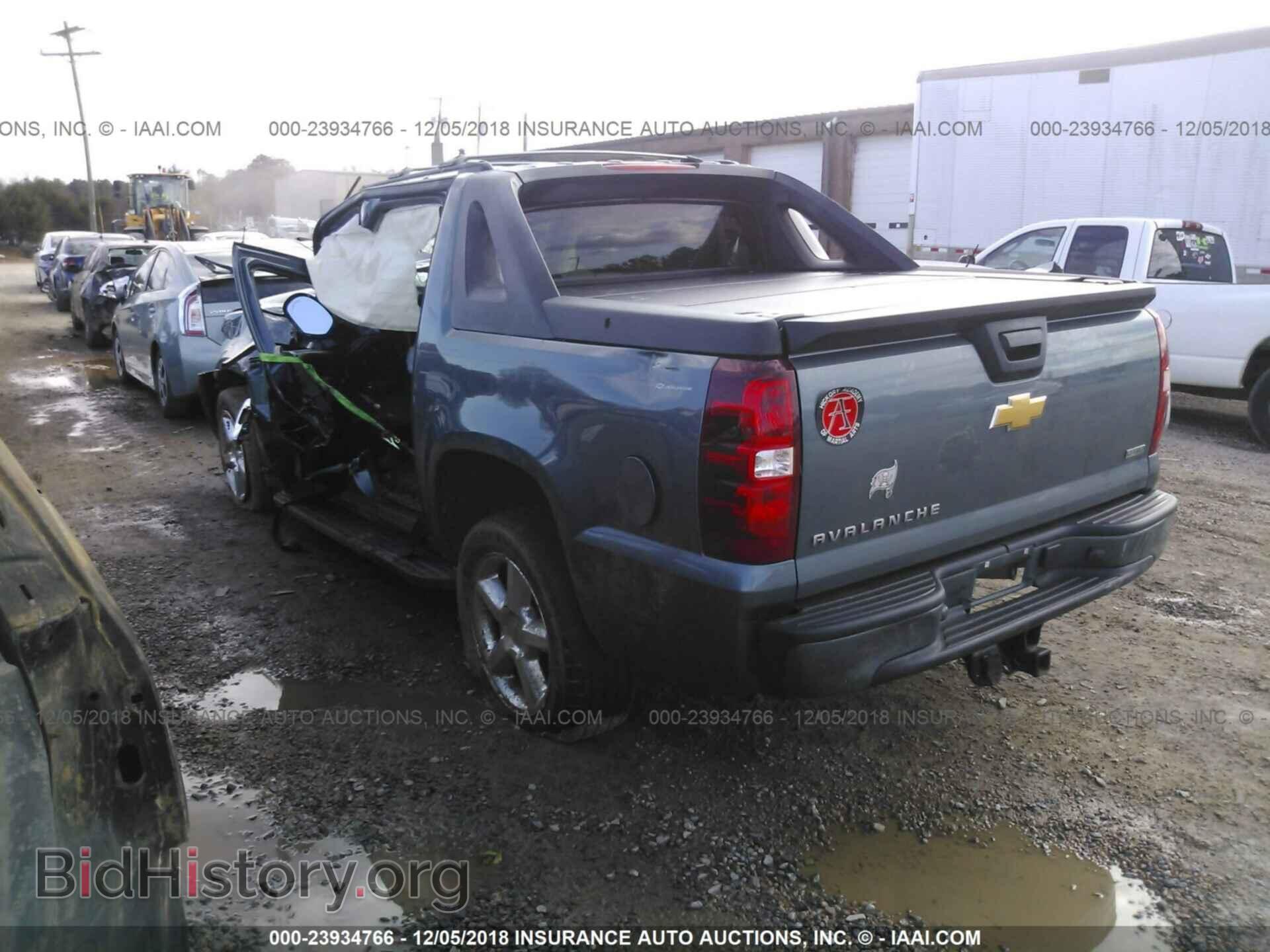 2012 CHEVROLET AVALANCHE - VIN: 3GNMCEE06CG132136 - Фото 3