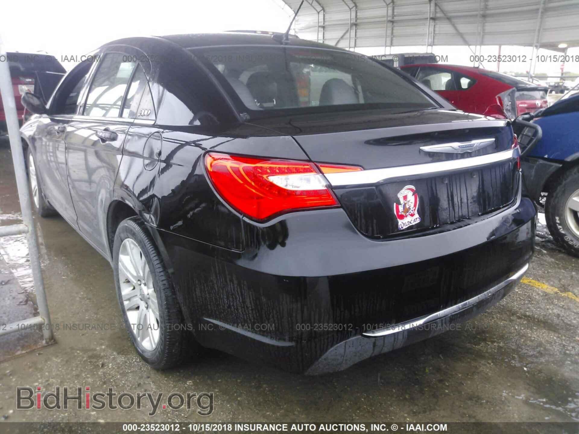 2013 CHRYSLER 200 - VIN: 1C3CCBAB0DN670130 - Фото 3