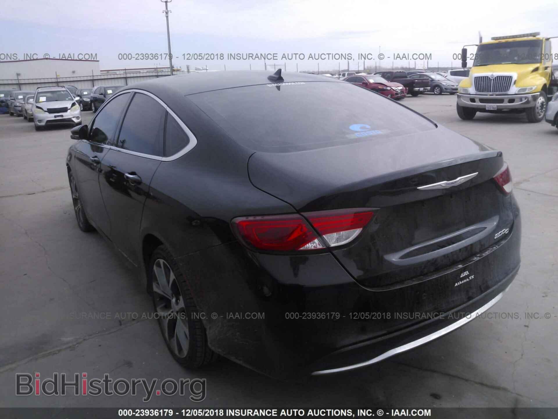 2016 CHRYSLER 200 - VIN: 1C3CCCCB1GN172588 - Фото 3