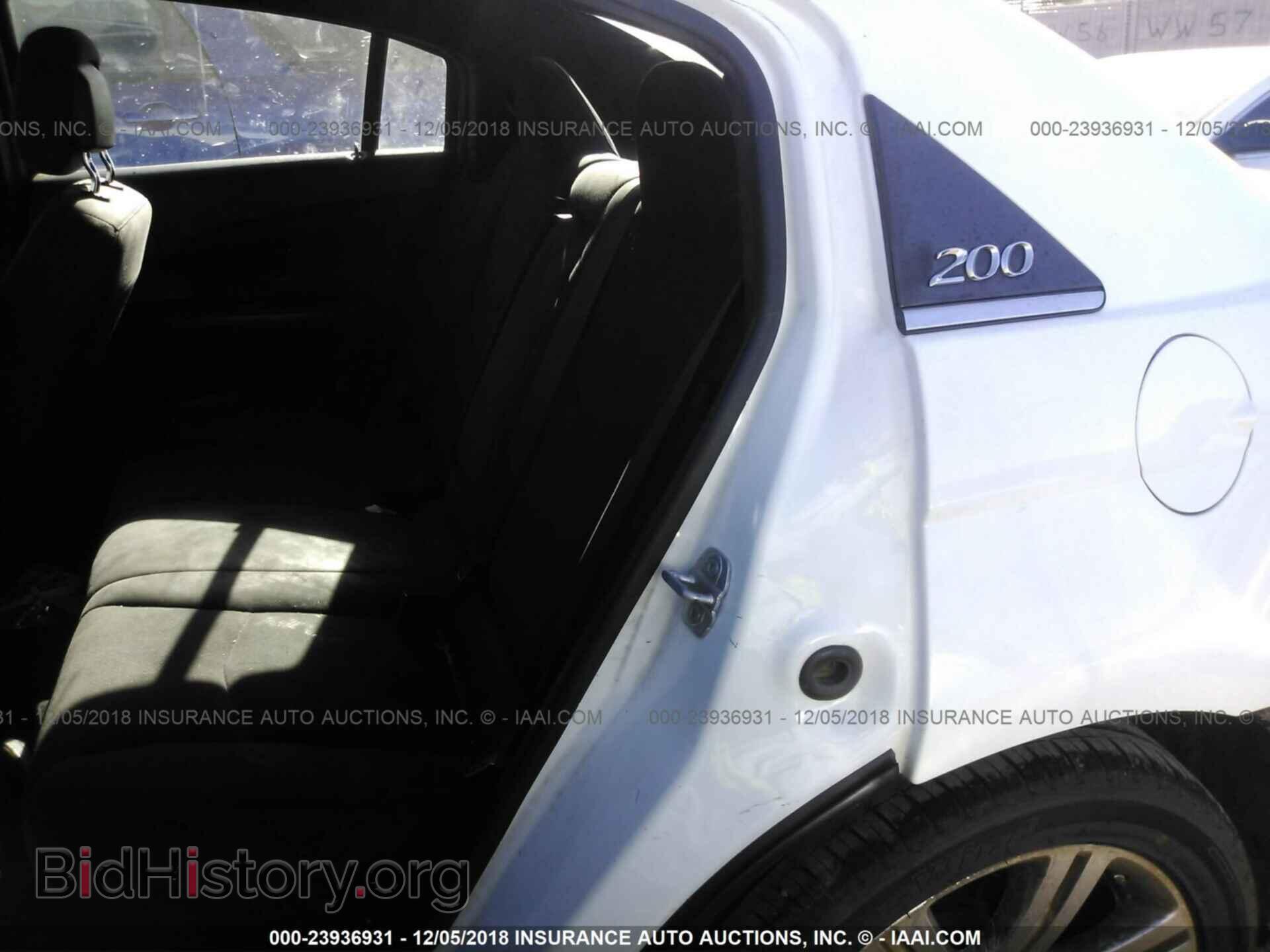2013 CHRYSLER 200 - VIN: 1C3CCBBB5DN765328 - Photo 8