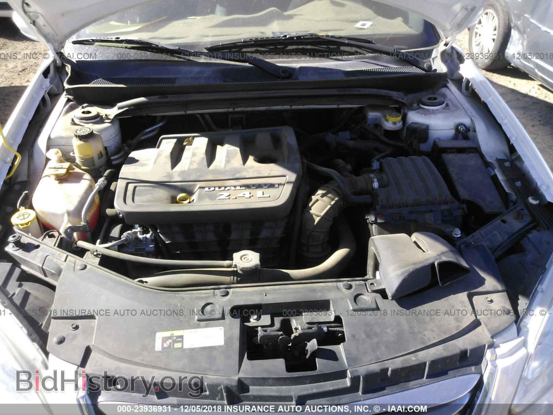 2013 CHRYSLER 200 - VIN: 1C3CCBBB5DN765328 - Photo 10