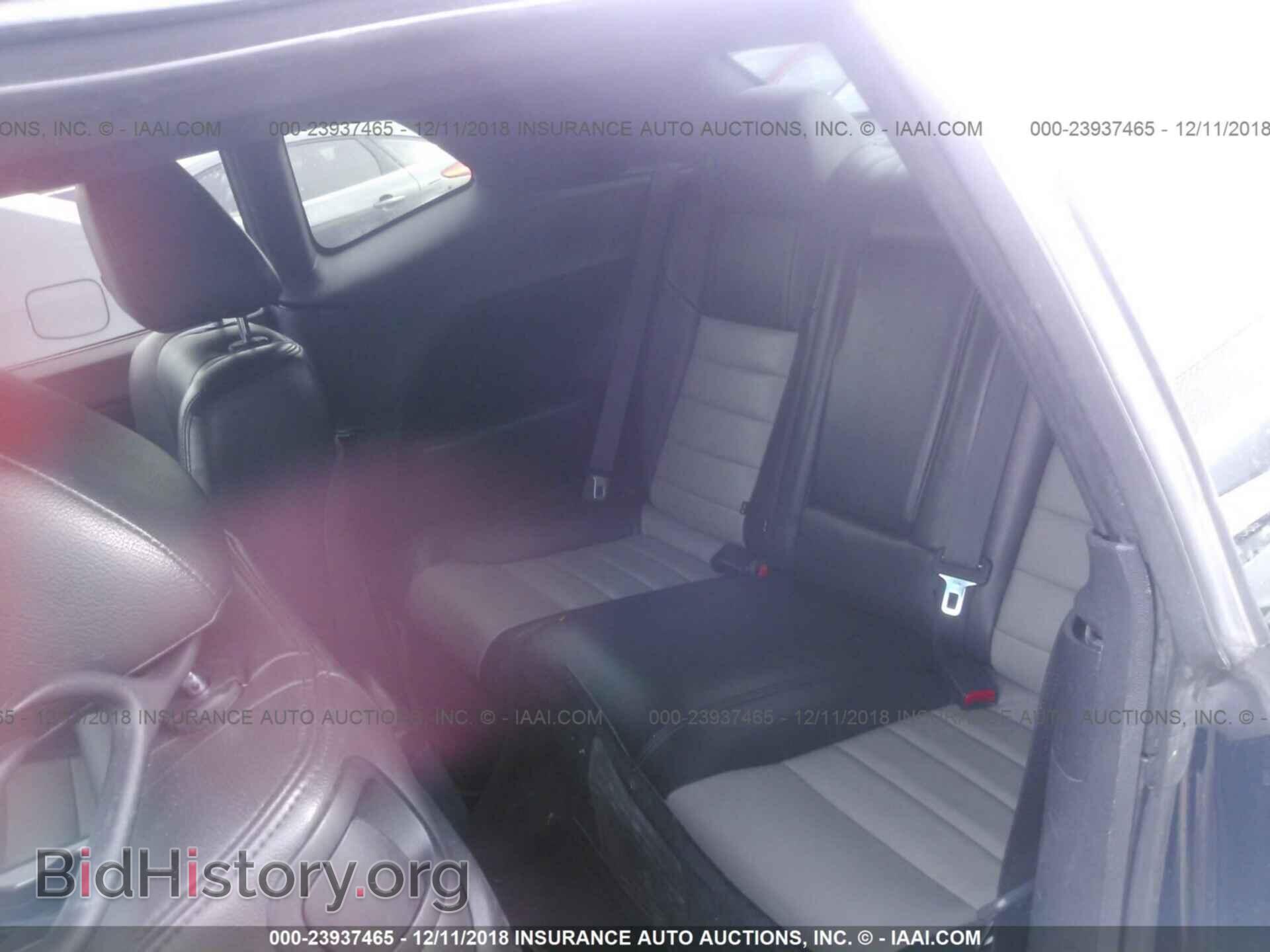 2014 Dodge Challenger - VIN: 2C3CDYAG1EH208861 - Photo 8