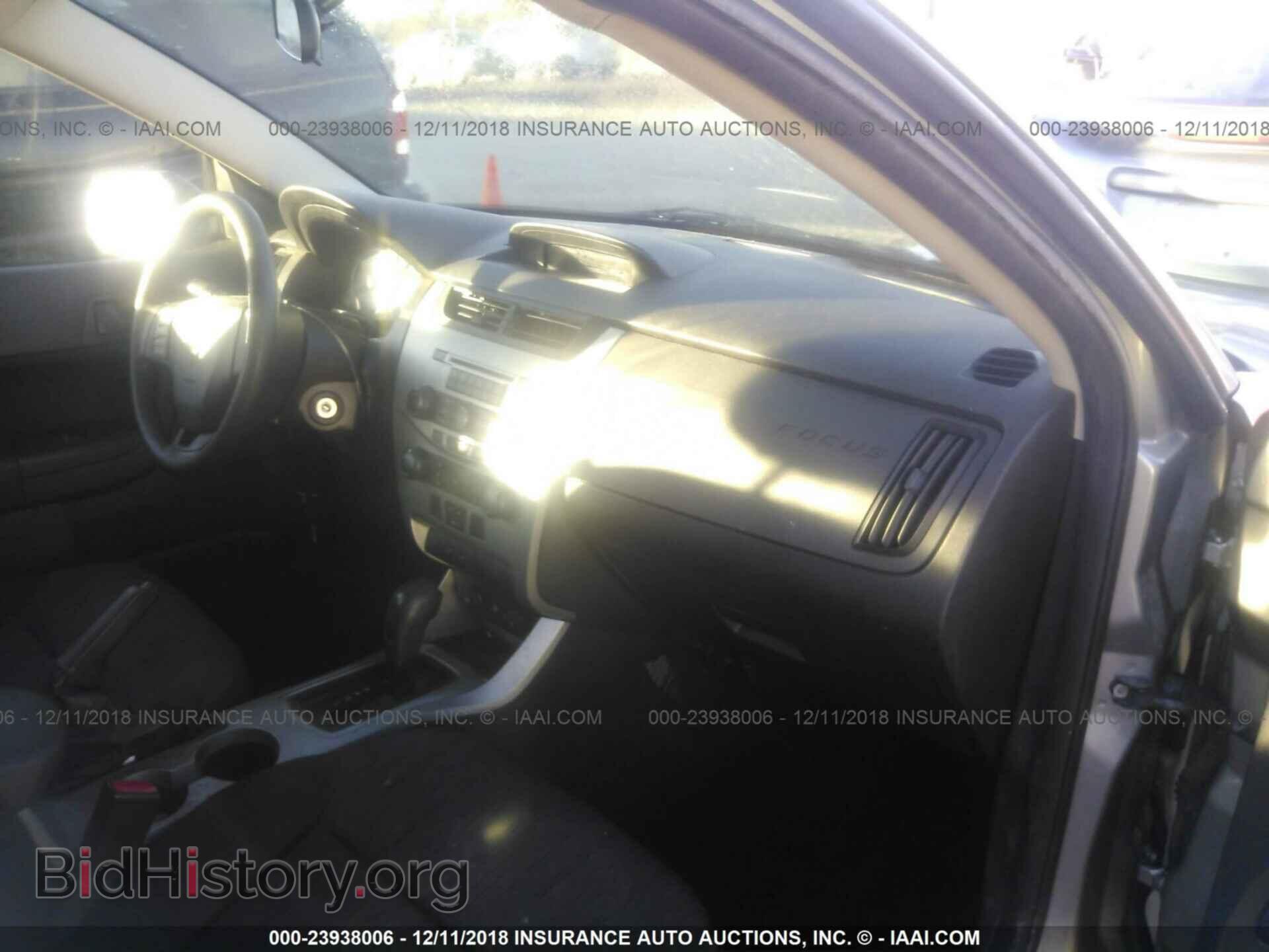 2008 FORD FOCUS - VIN: 1FAHP35N88W178693 - Фото 5