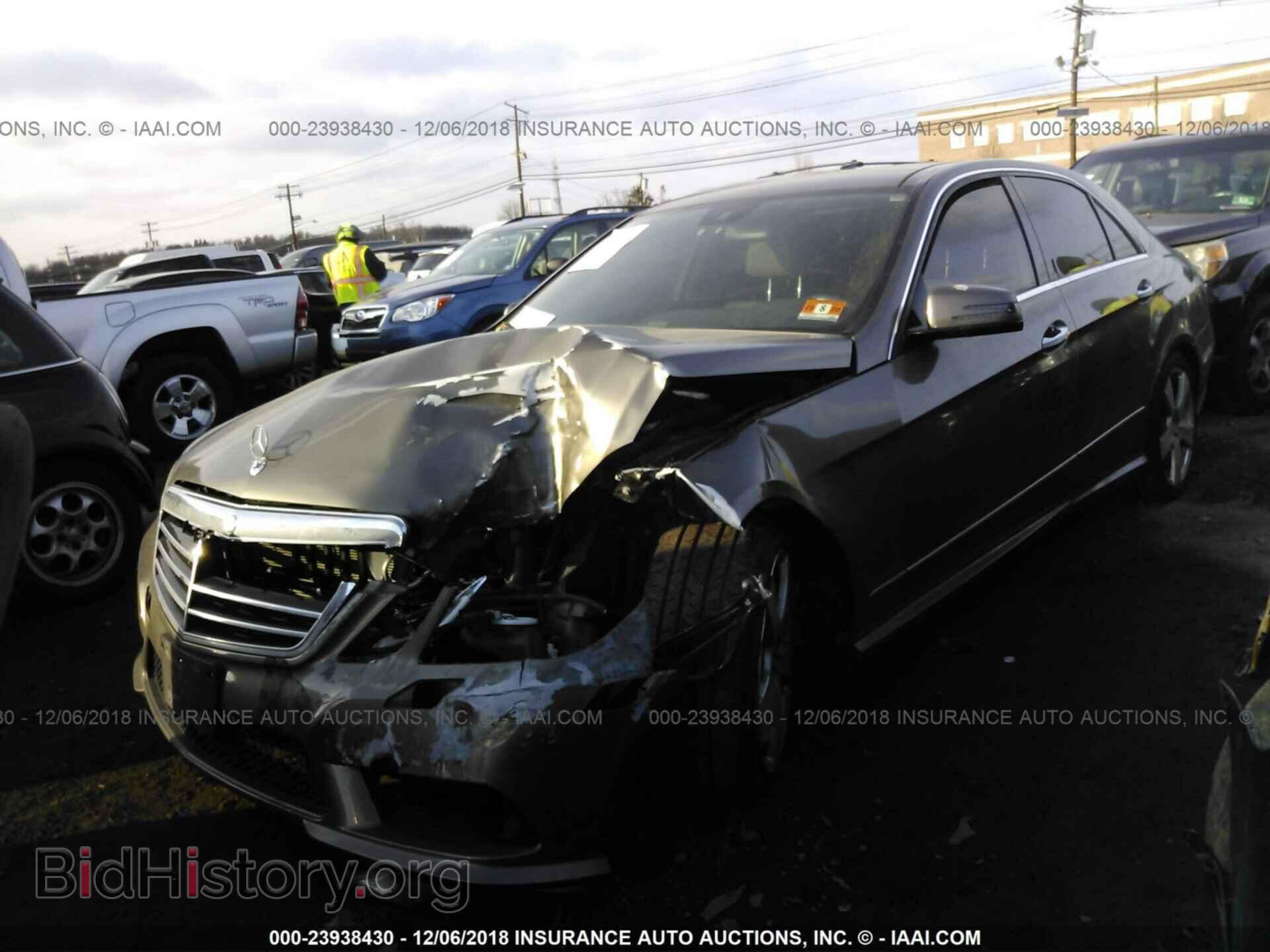 2011 Mercedes-benz E - VIN: WDDHF8HB9BA308308 - Фото 2