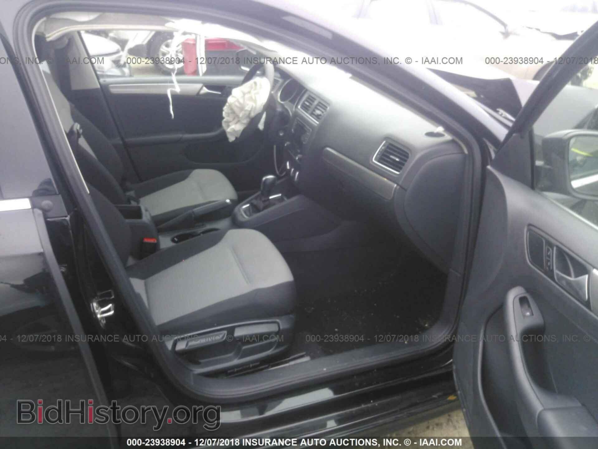2017 VOLKSWAGEN JETTA - VIN: 3VW2B7AJ3HM246730 - Фото 5