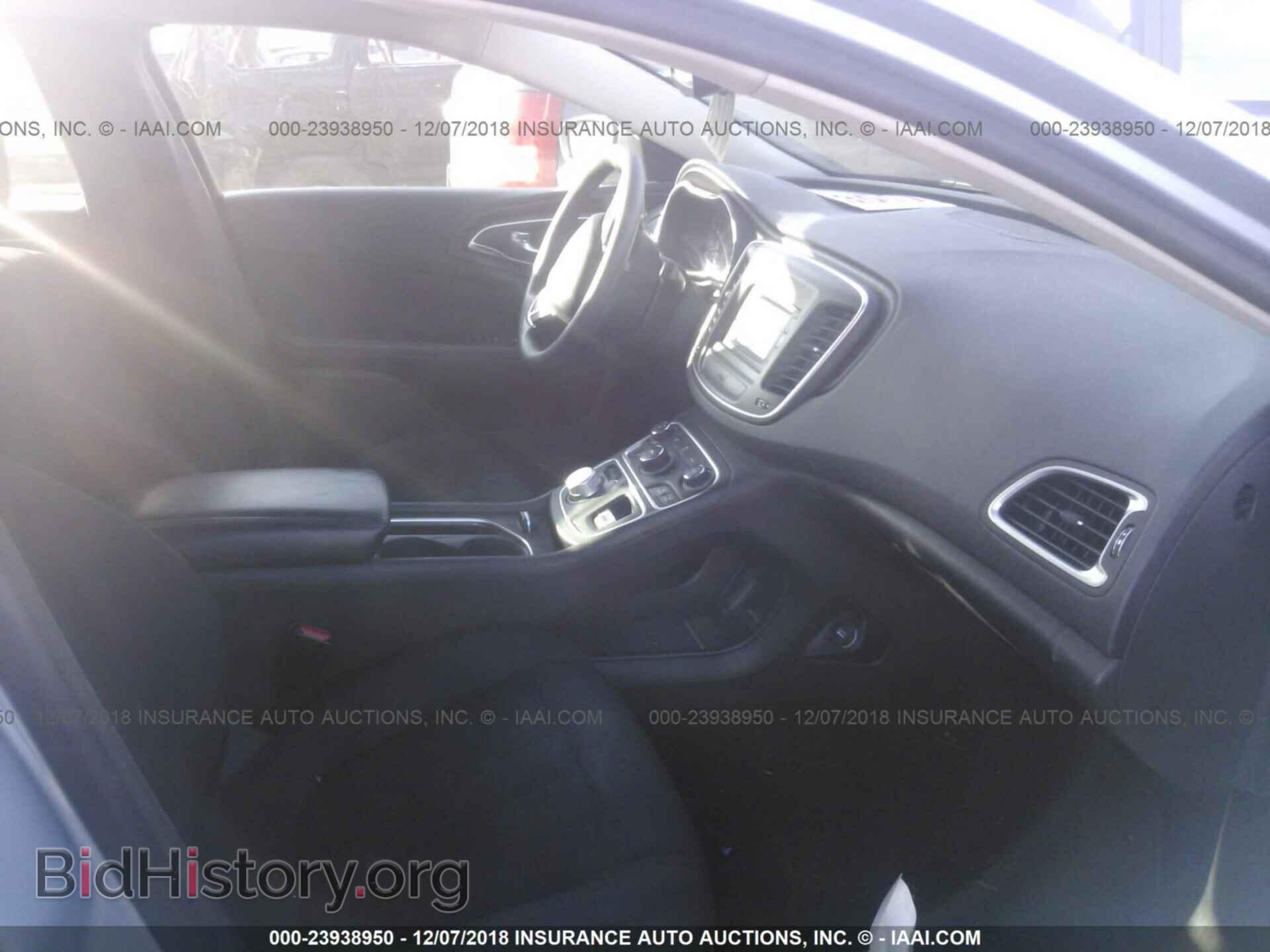 2015 CHRYSLER 200 - VIN: 1C3CCCAB2FN621939 - Photo 5