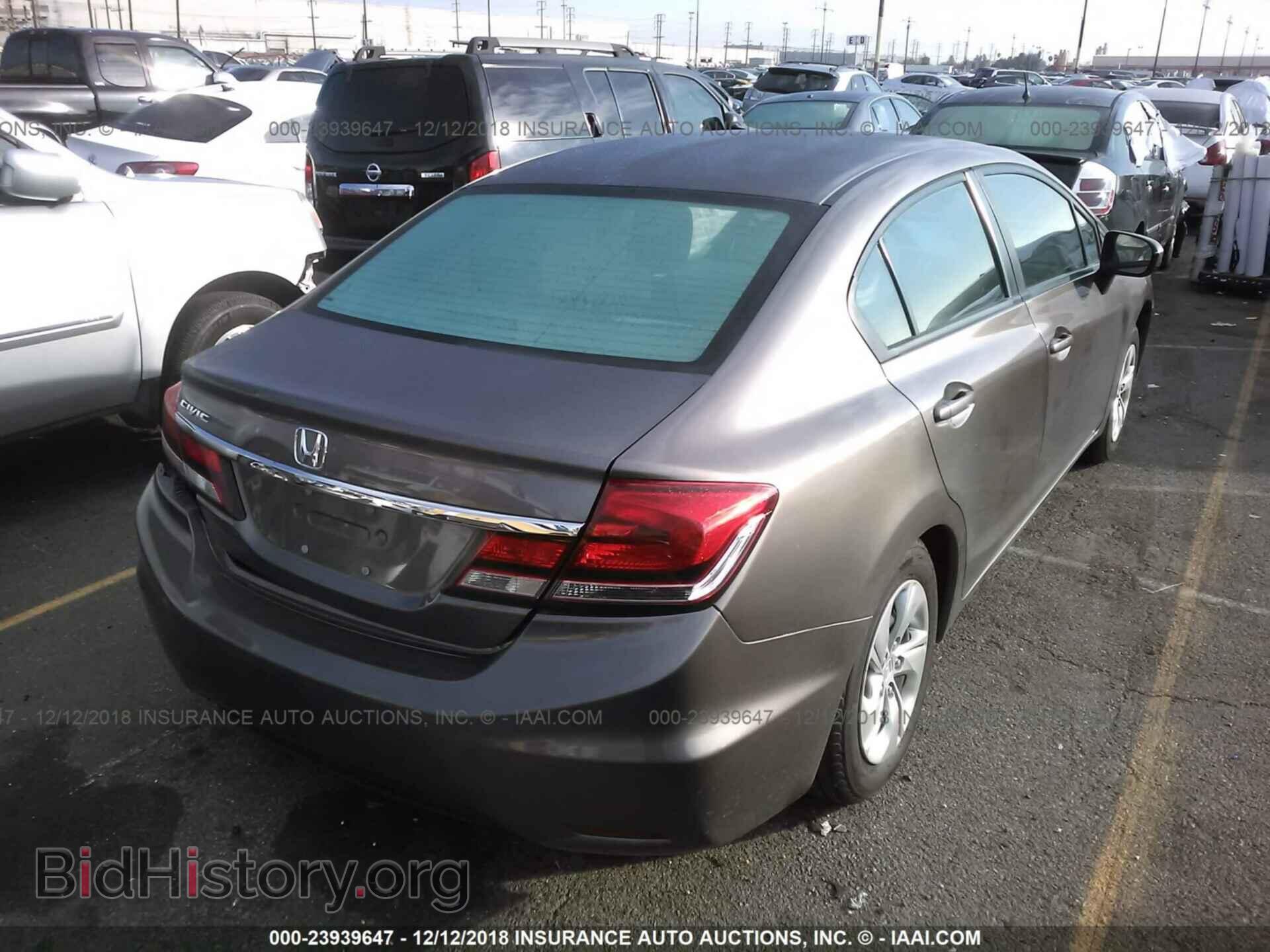 2014 Honda Civic - VIN: 19XFB2F5XEE248693 - Фото 4