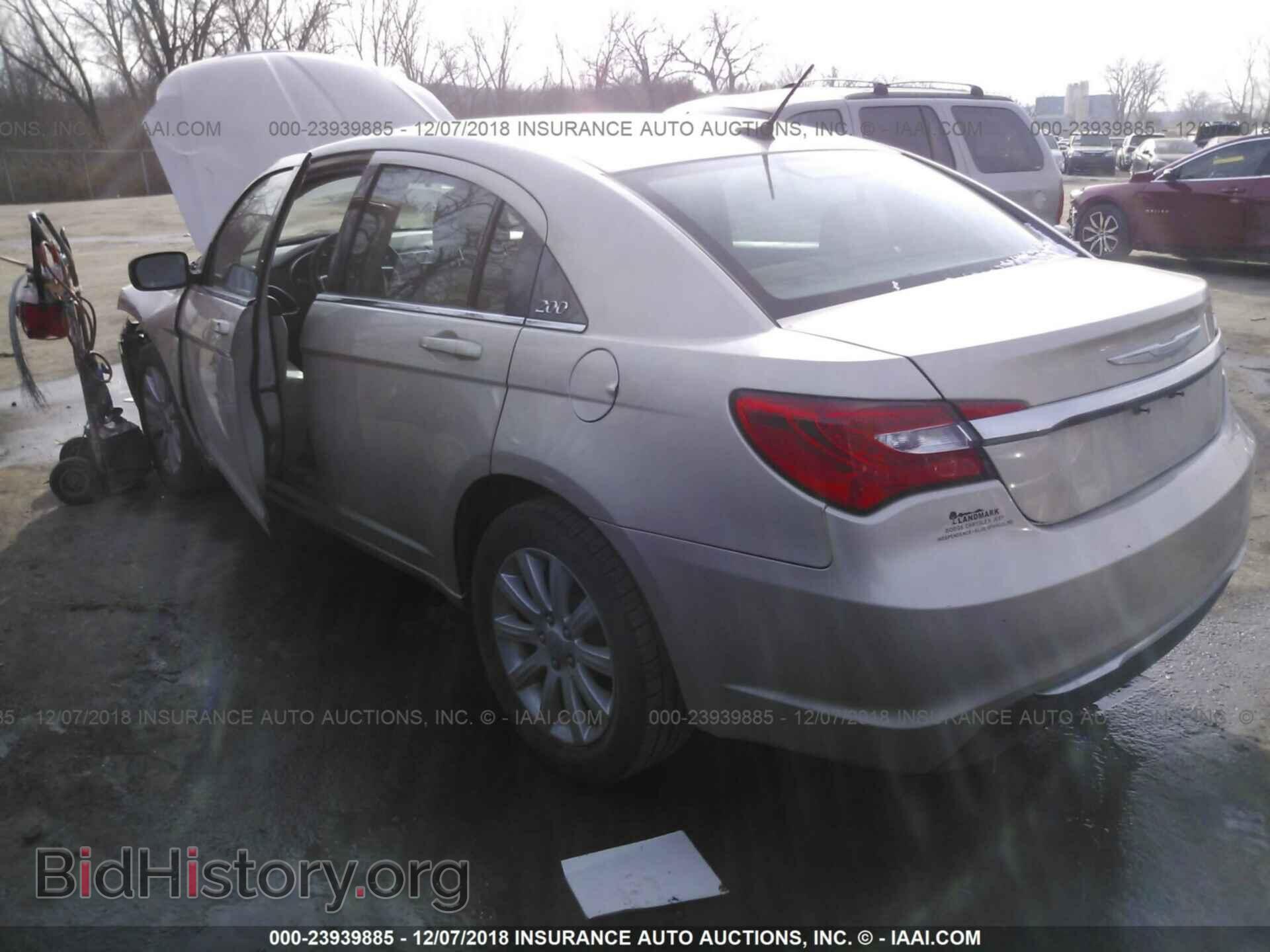 2013 CHRYSLER 200 - VIN: 1C3CCBBB7DN612482 - Фото 3