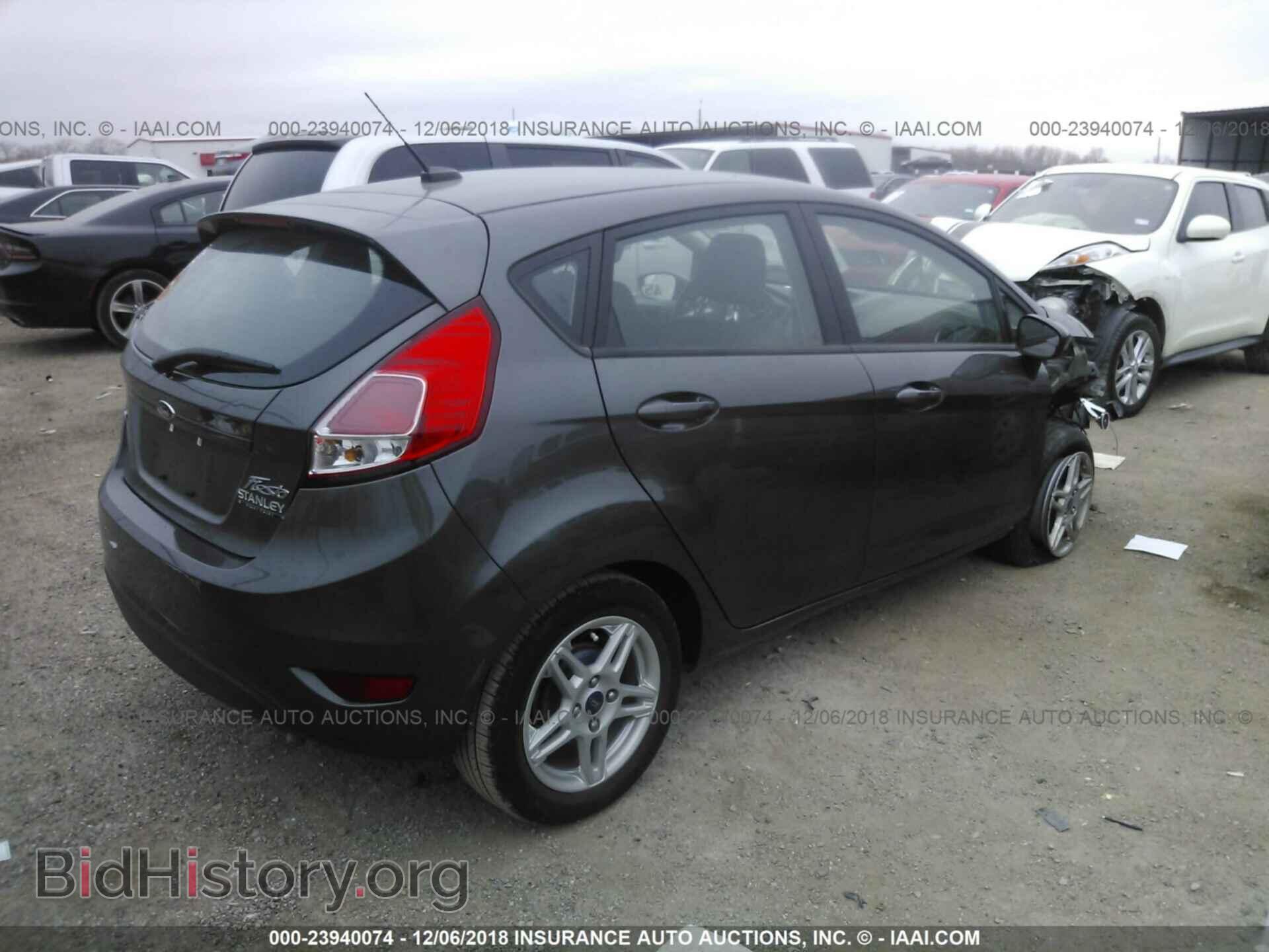 2017 FORD FIESTA - VIN: 3FADP4EJ9HM140200 - Фото 4