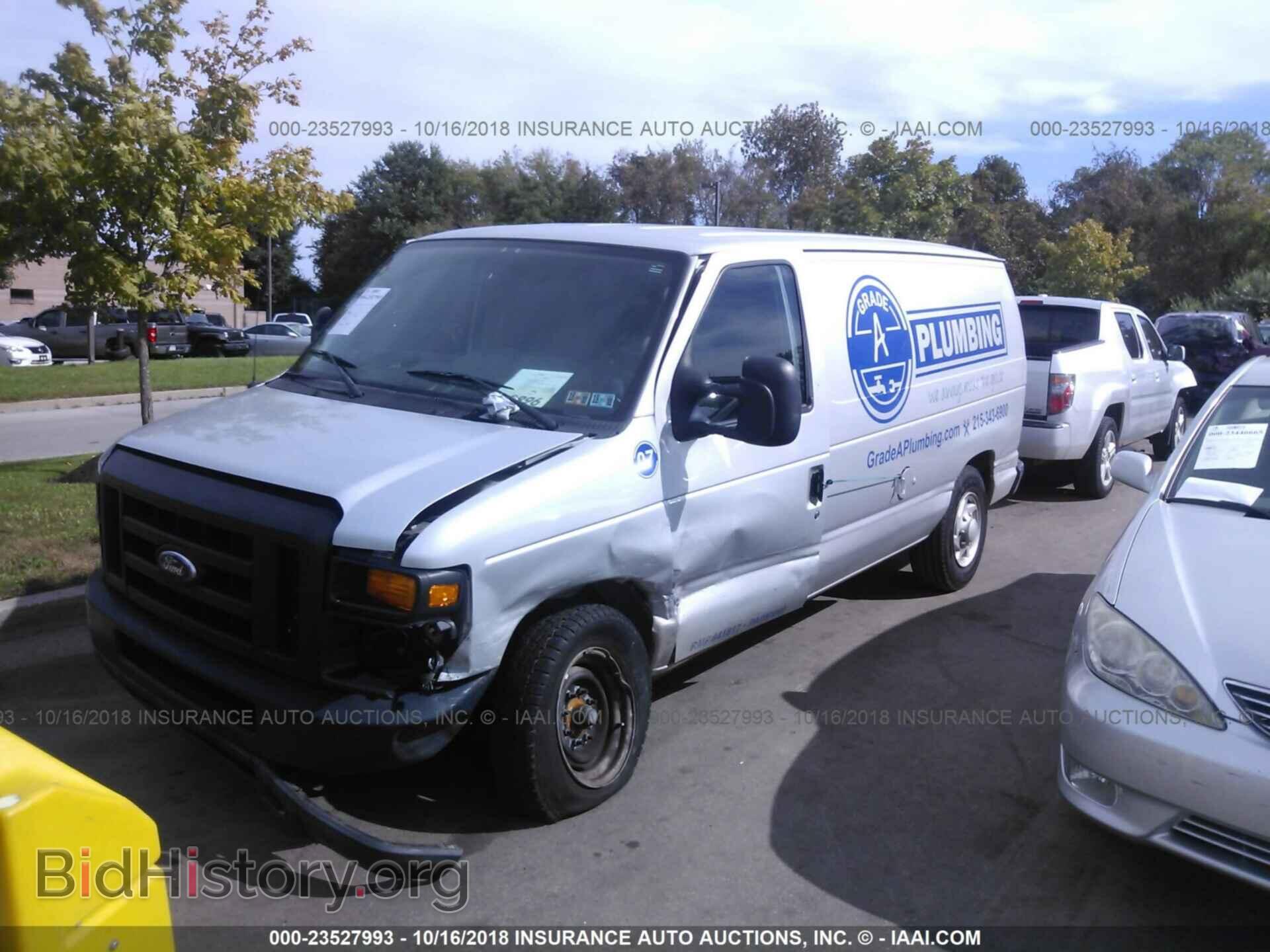 2011 FORD ECONOLINE - VIN: 1FTNE1EW0BDB18927 - Фото 2