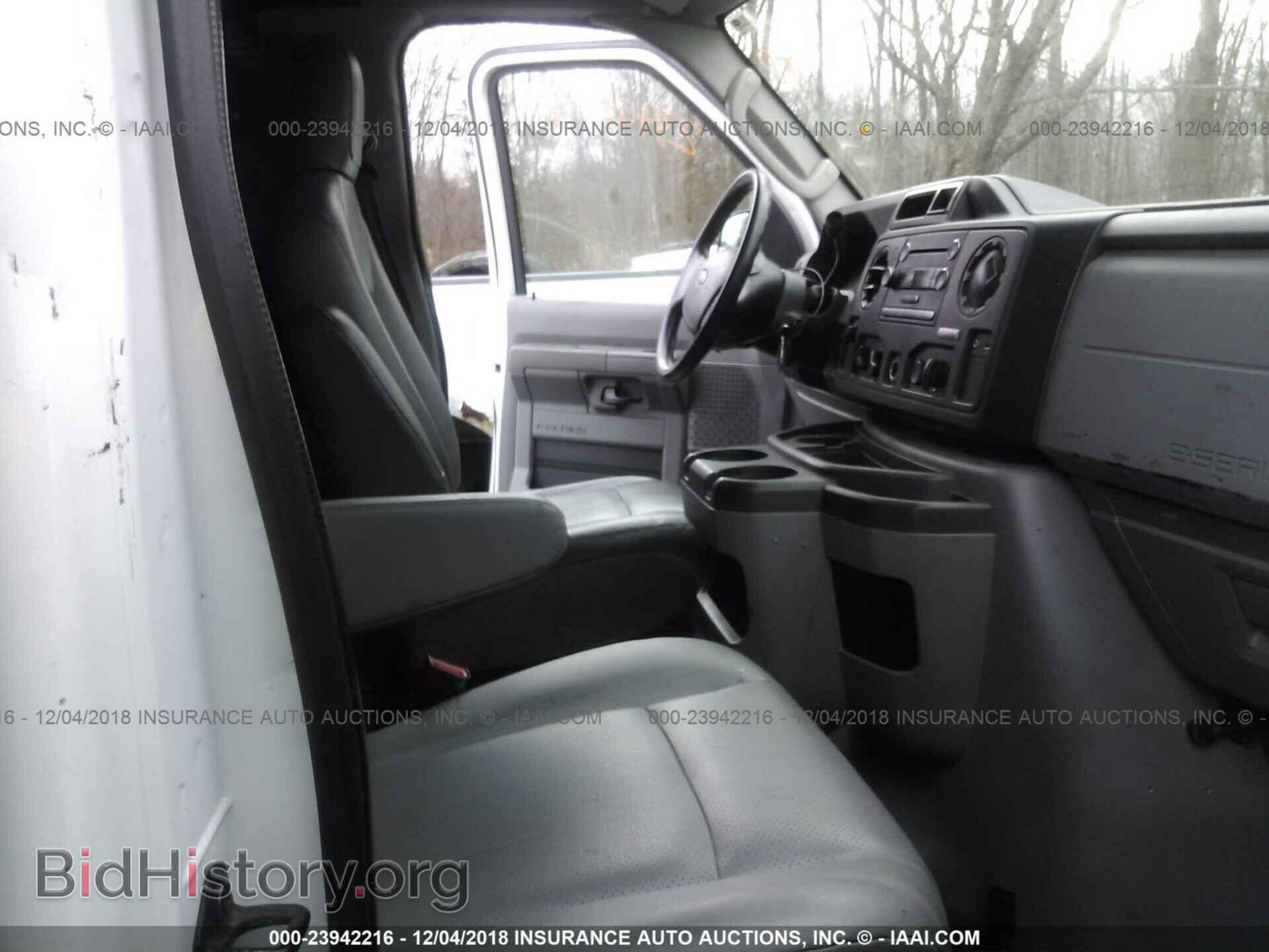 2012 Ford Econoline - VIN: 1FTNE1EL0CDA29348 - Photo 5