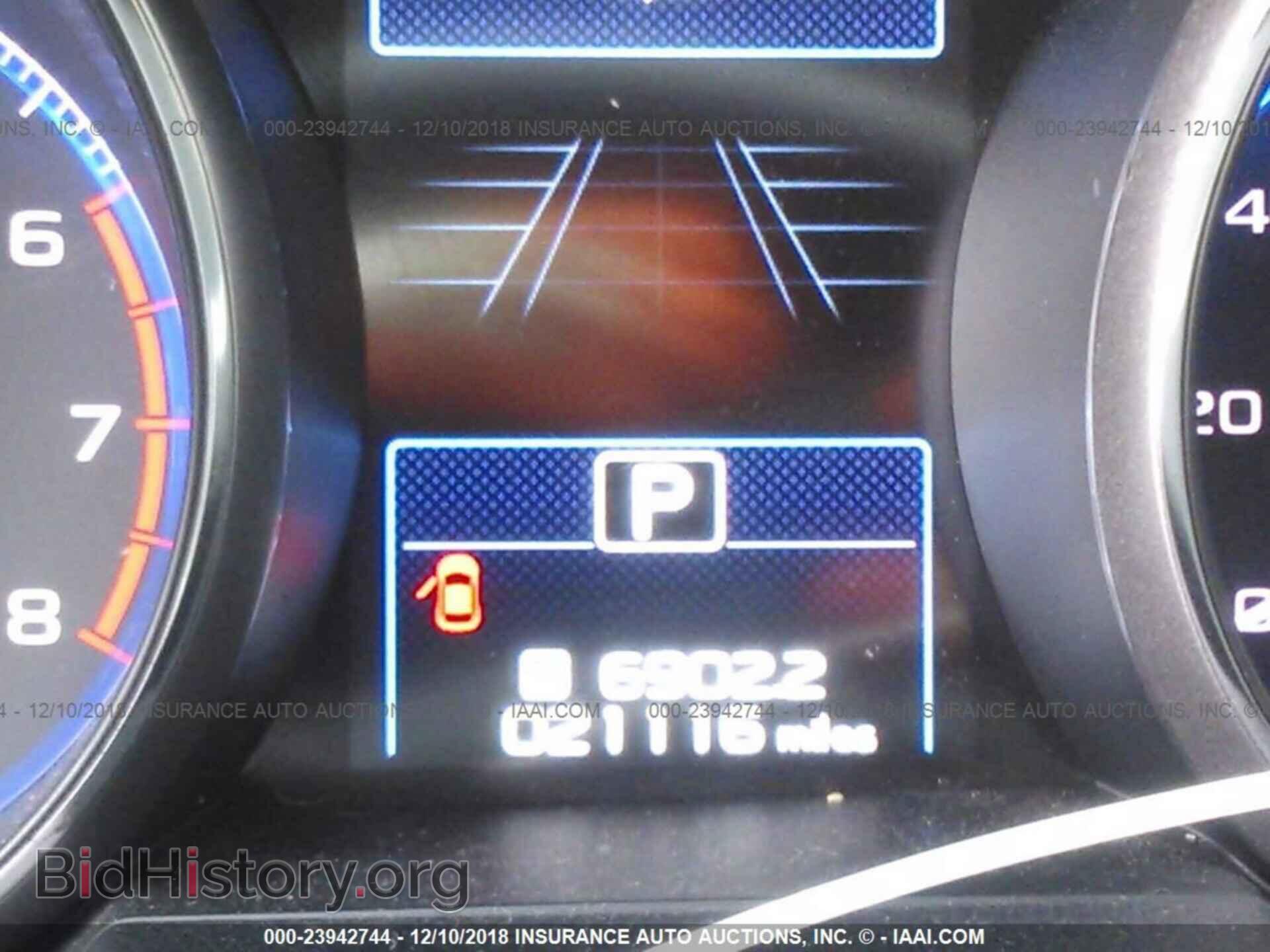 2018 Subaru Outback - VIN: 4S4BSAFC5J3350522 - Фото 7