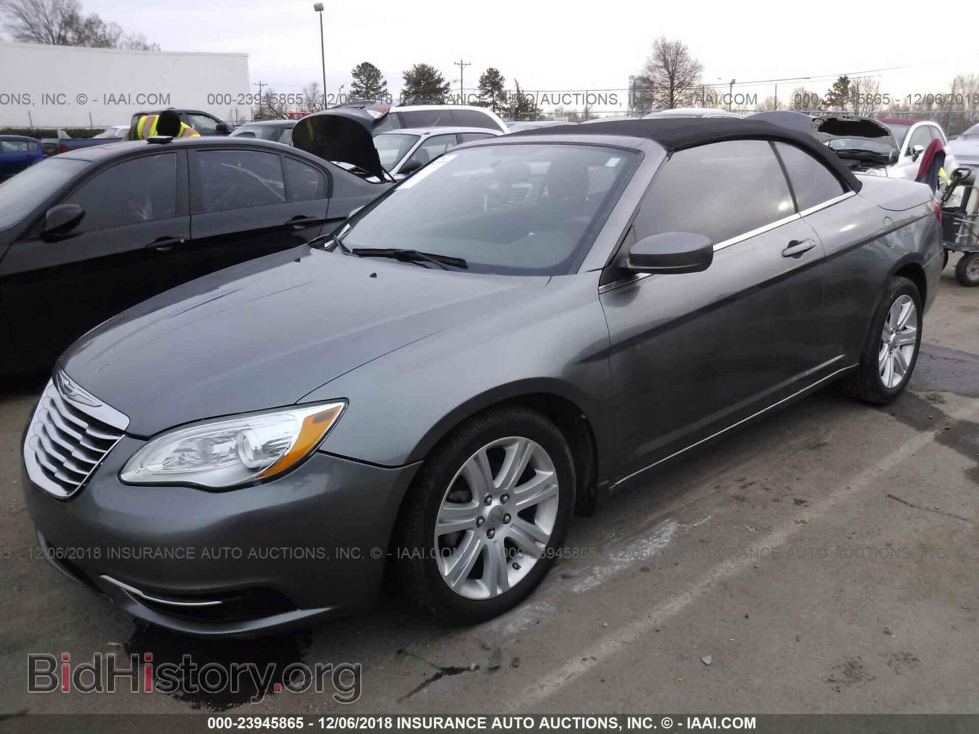 2013 CHRYSLER 200 - VIN: 1C3BCBEG9DN745568 - Фото 2