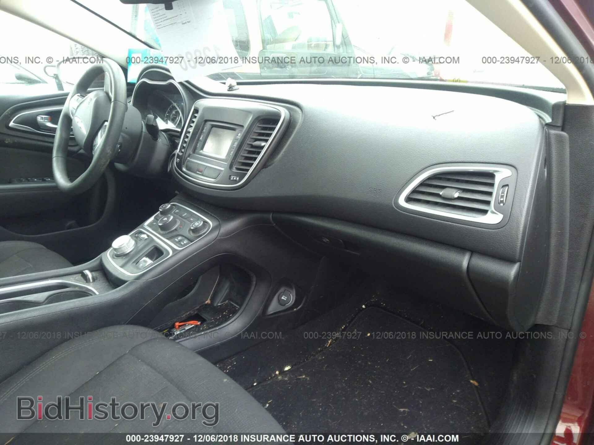 2016 CHRYSLER 200 - VIN: 1C3CCCAB9GN166590 - Фото 5