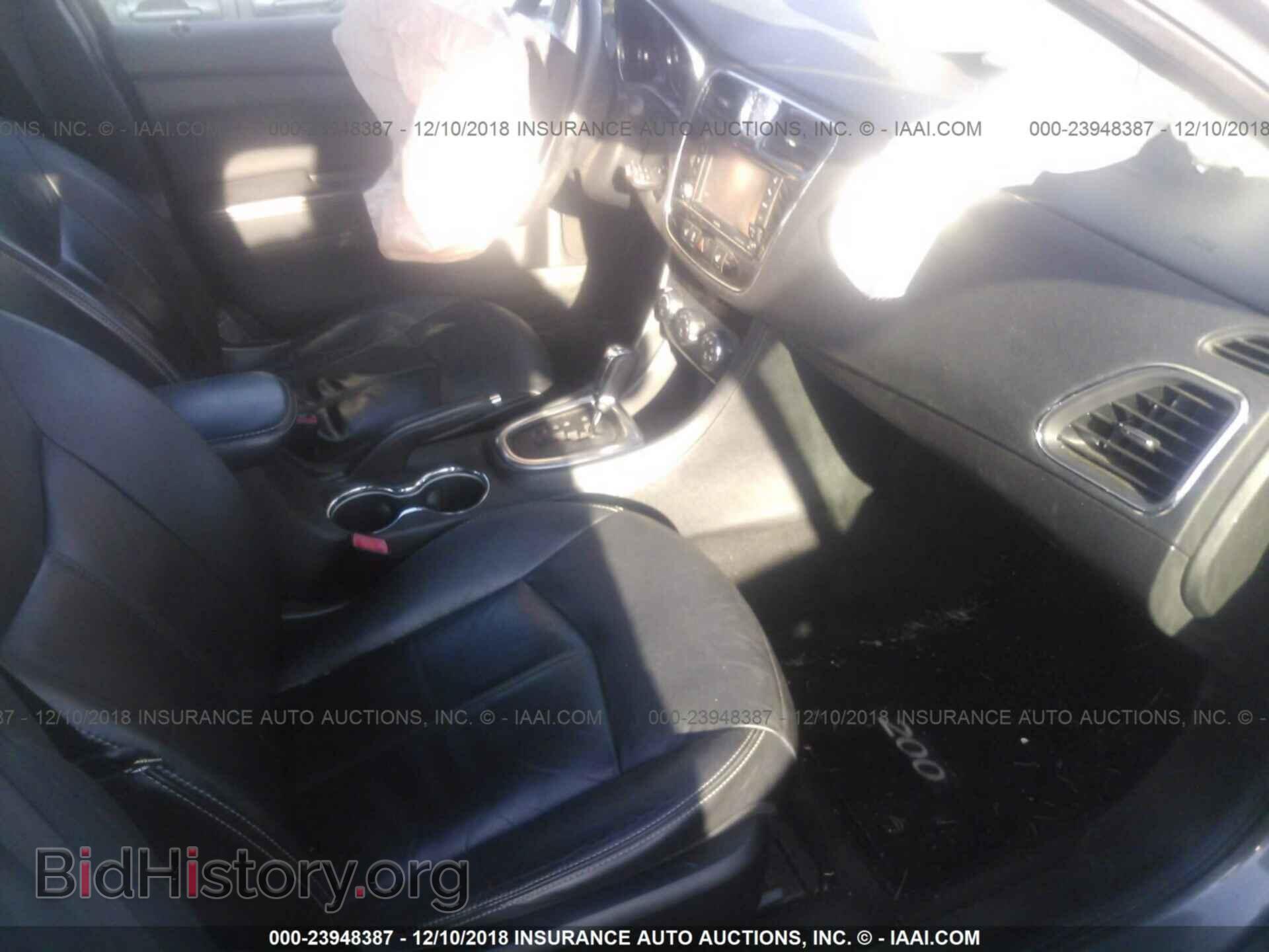 2012 CHRYSLER 200 - VIN: 1C3CCBCG1CN279222 - Фото 5