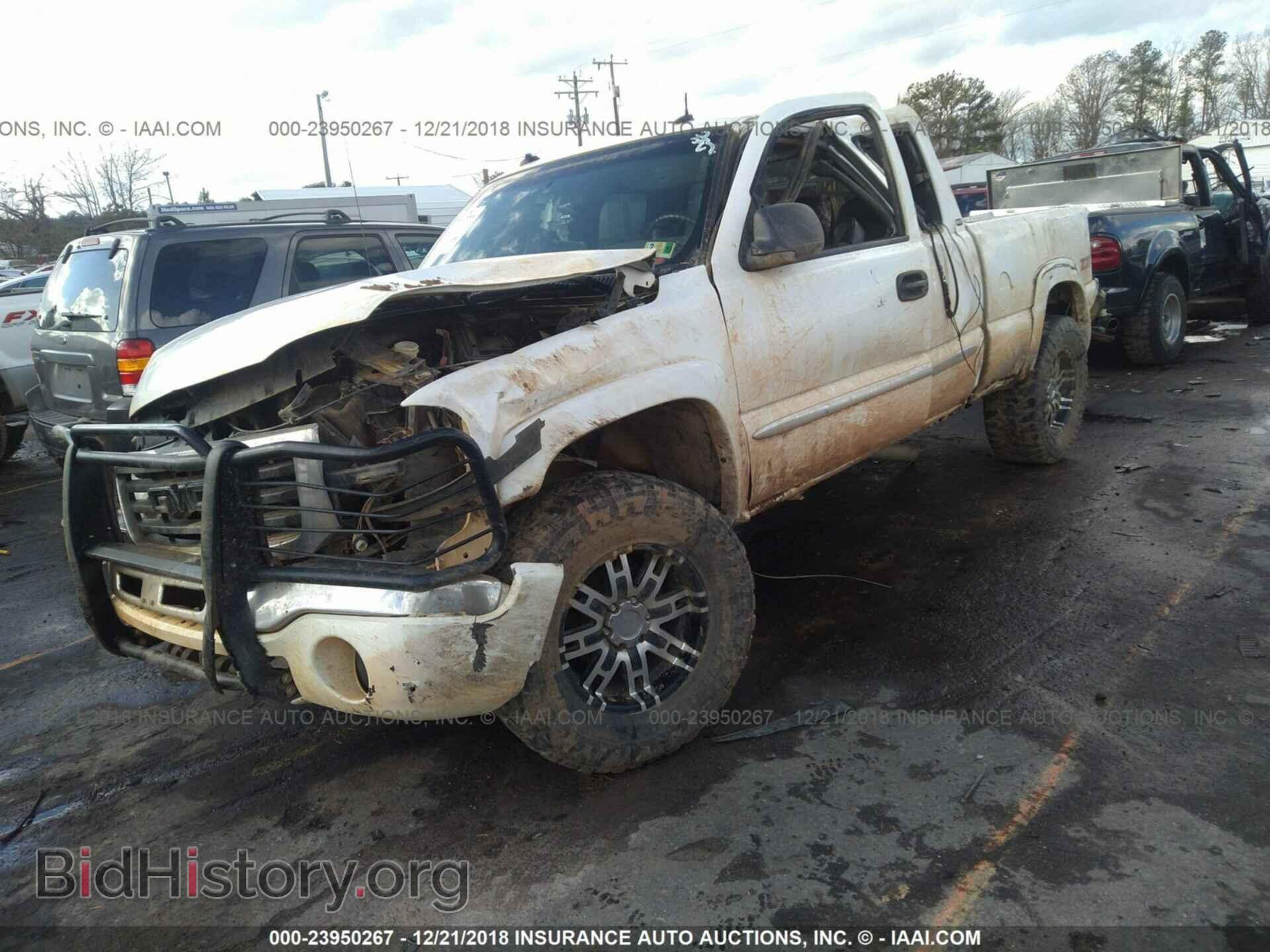 2003 GMC NEW SIERRA - VIN: 1GTEK19T03E234617 - Фото 2