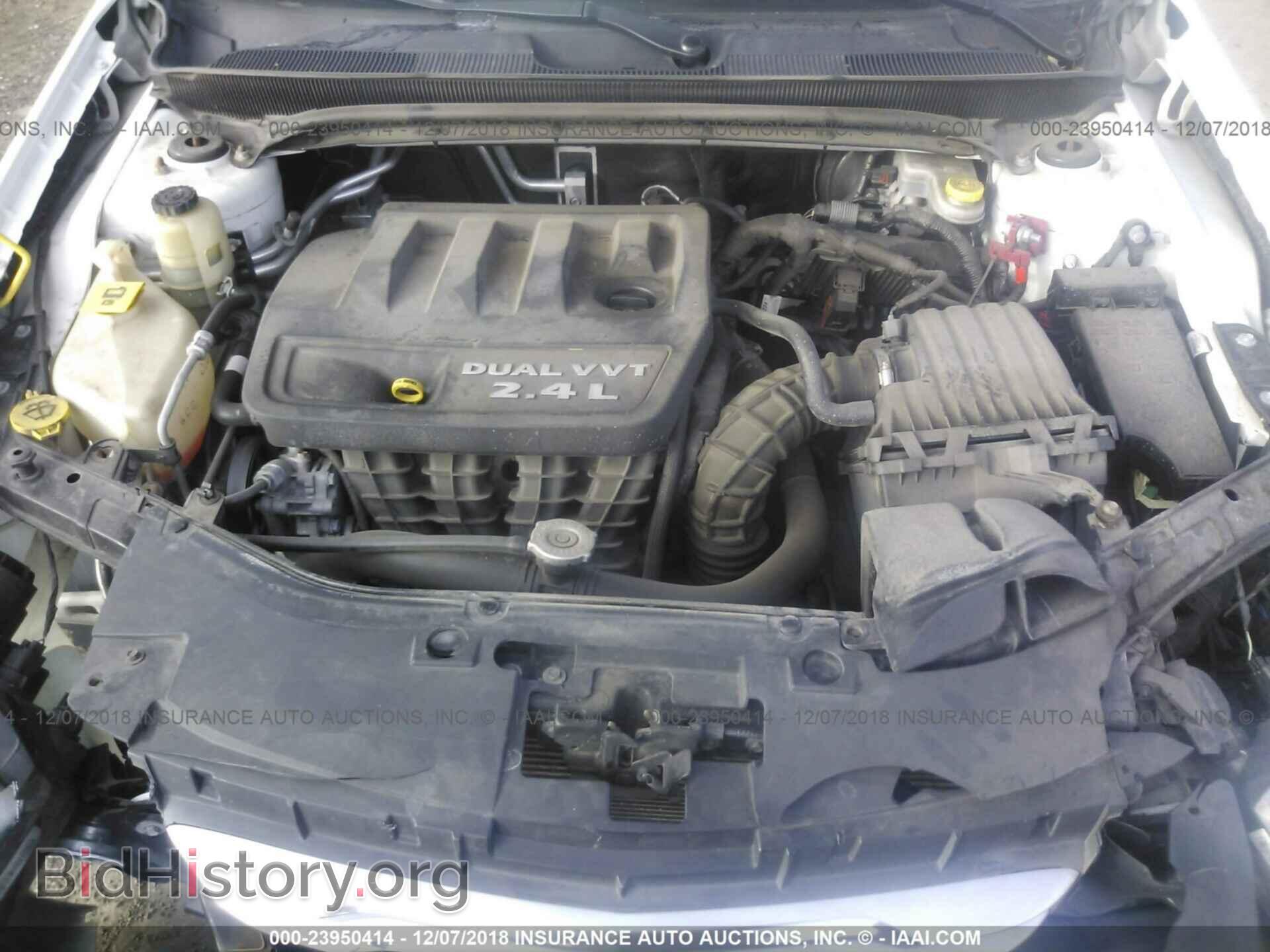 2012 CHRYSLER 200 - VIN: 1C3CCBBB2CN181502 - Фото 10
