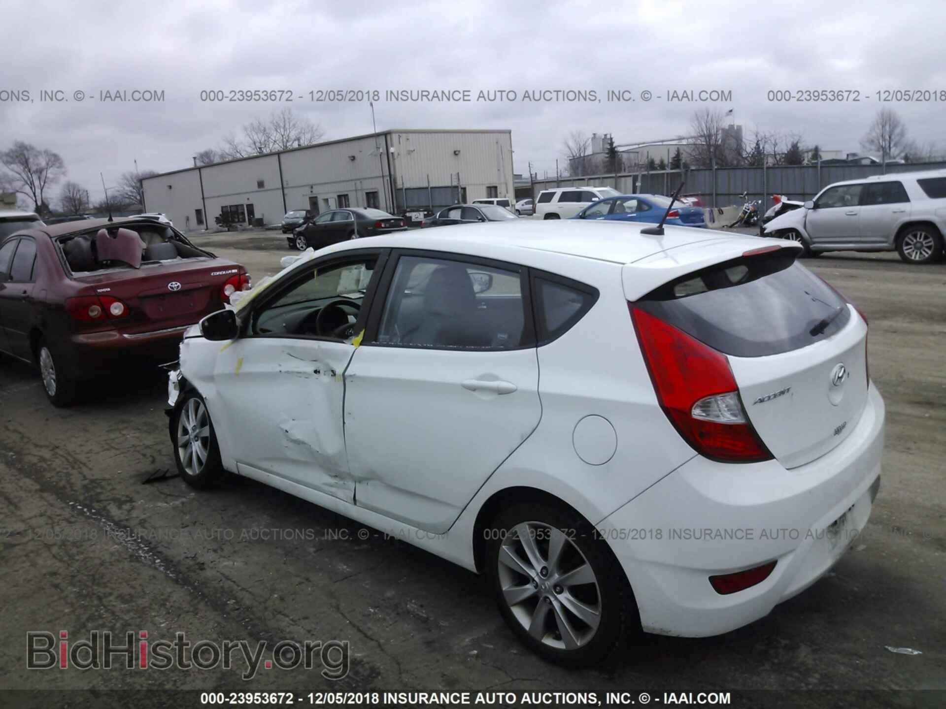 2013 HYUNDAI ACCENT - VIN: KMHCU5AE0DU060217 - Фото 3