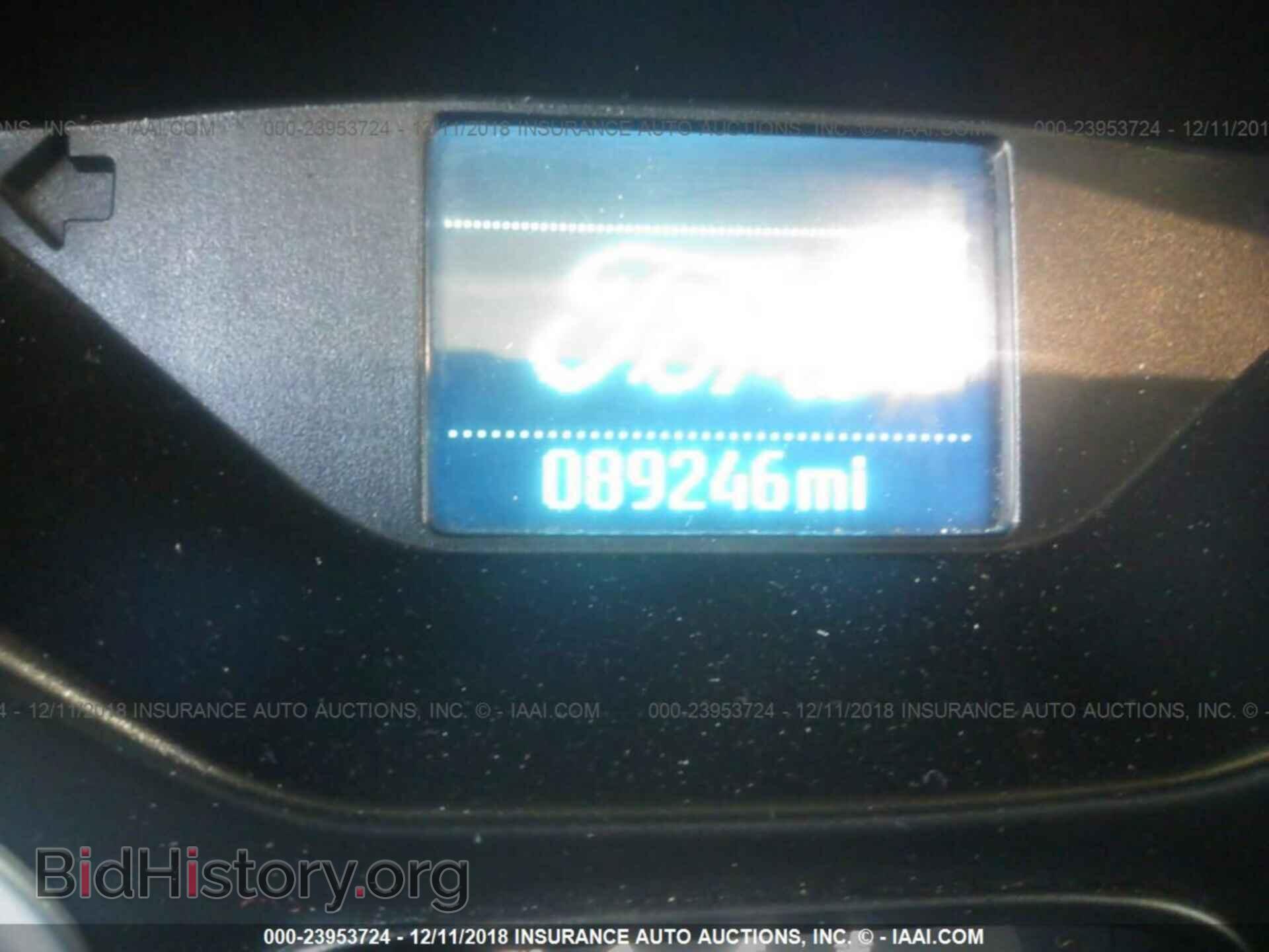 2012 Ford Focus - VIN: 1FAHP3F28CL338117 - Photo 7