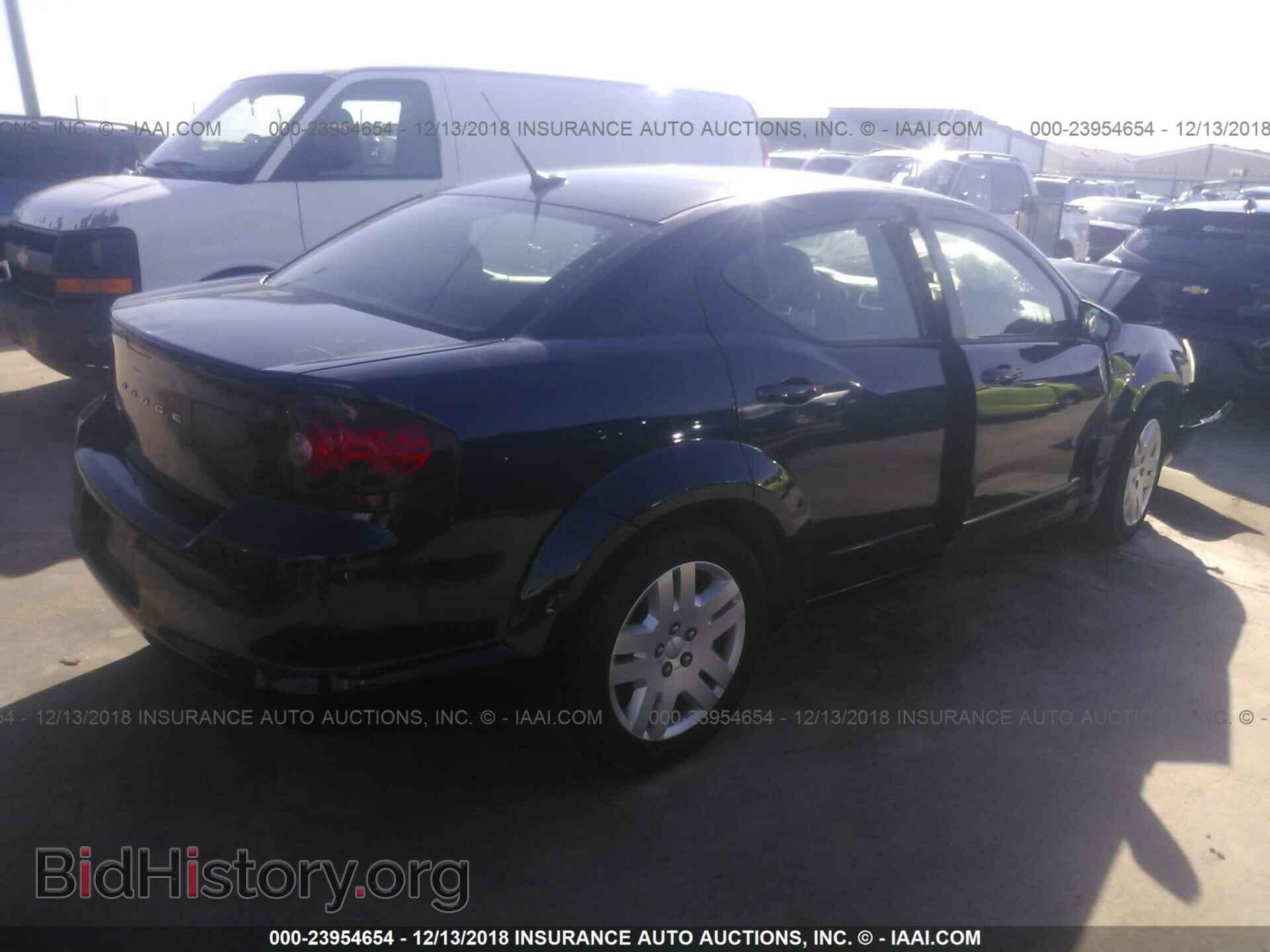 2011 DODGE AVENGER - VIN: 1B3BD4FB4BN522988 - Фото 4