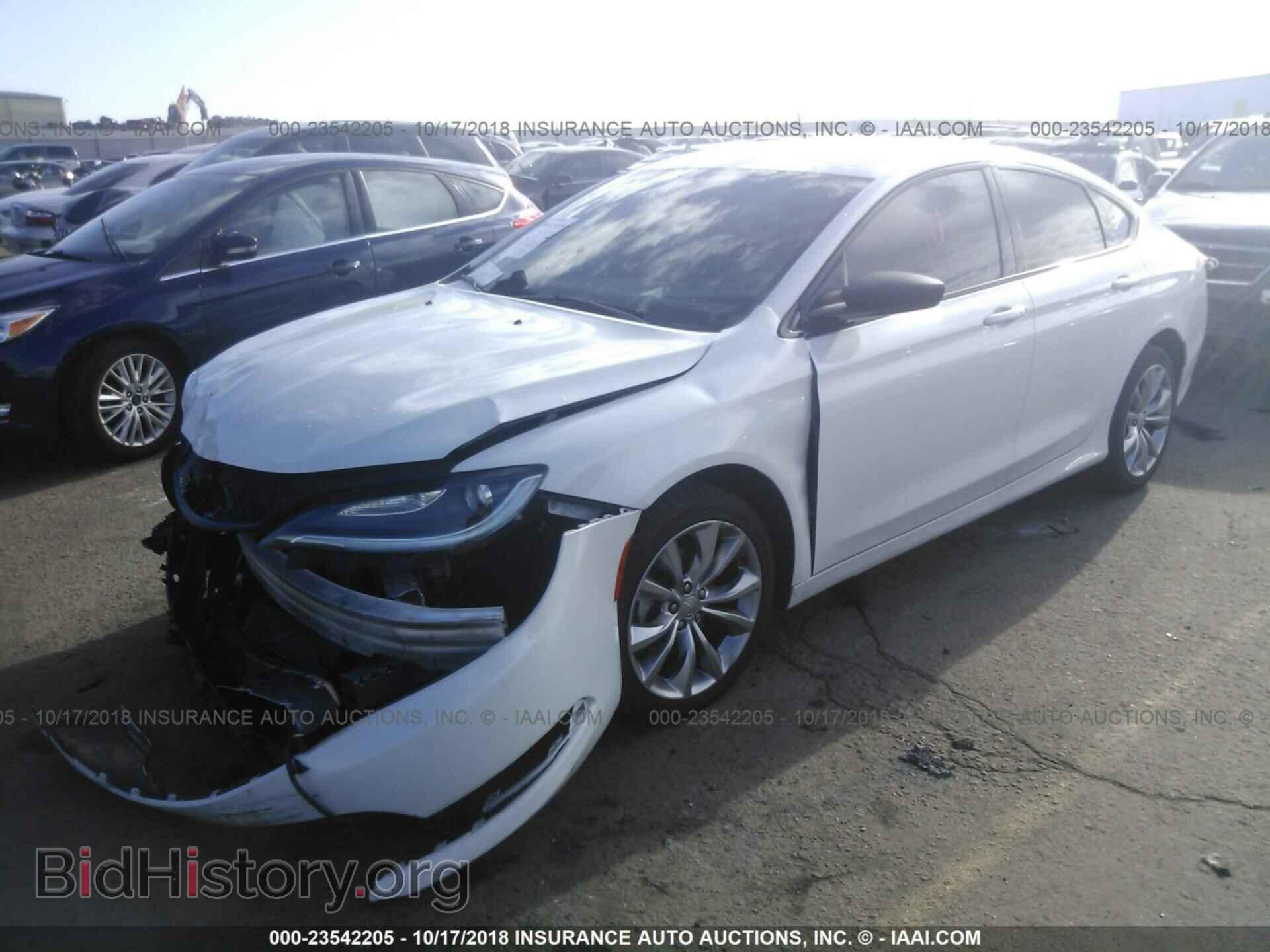 2015 CHRYSLER 200 - VIN: 1C3CCCBB4FN608866 - Фото 2