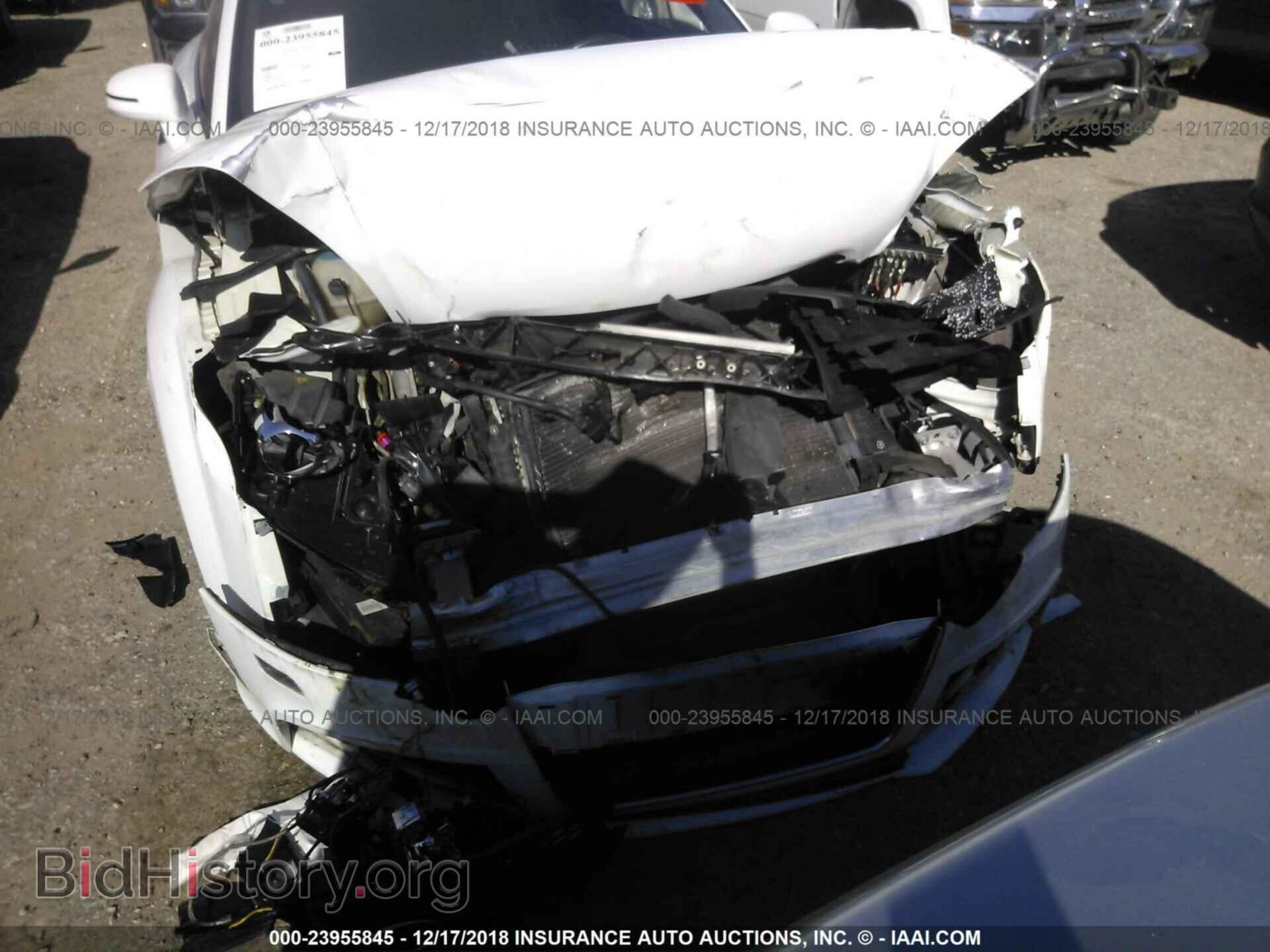 2011 AUDI TT - VIN: TRUBFAFK6B1018060 - Фото 6