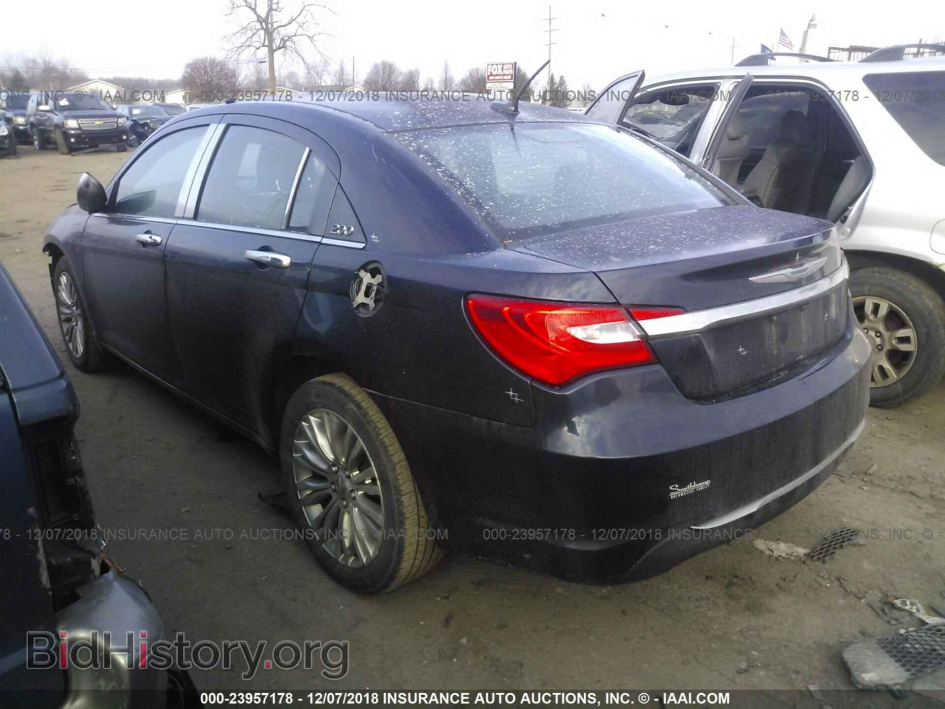 2012 CHRYSLER 200 - VIN: 1C3CCBCB2CN206221 - Photo 3