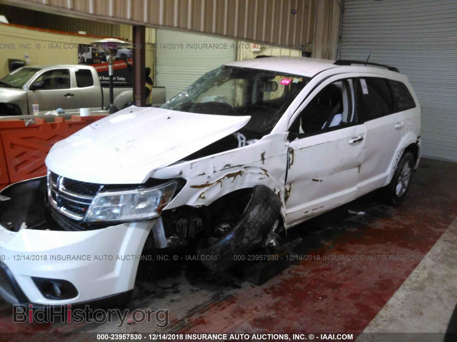 2017 DODGE JOURNEY - VIN: 3C4PDCBG7HT532004 - Фото 2