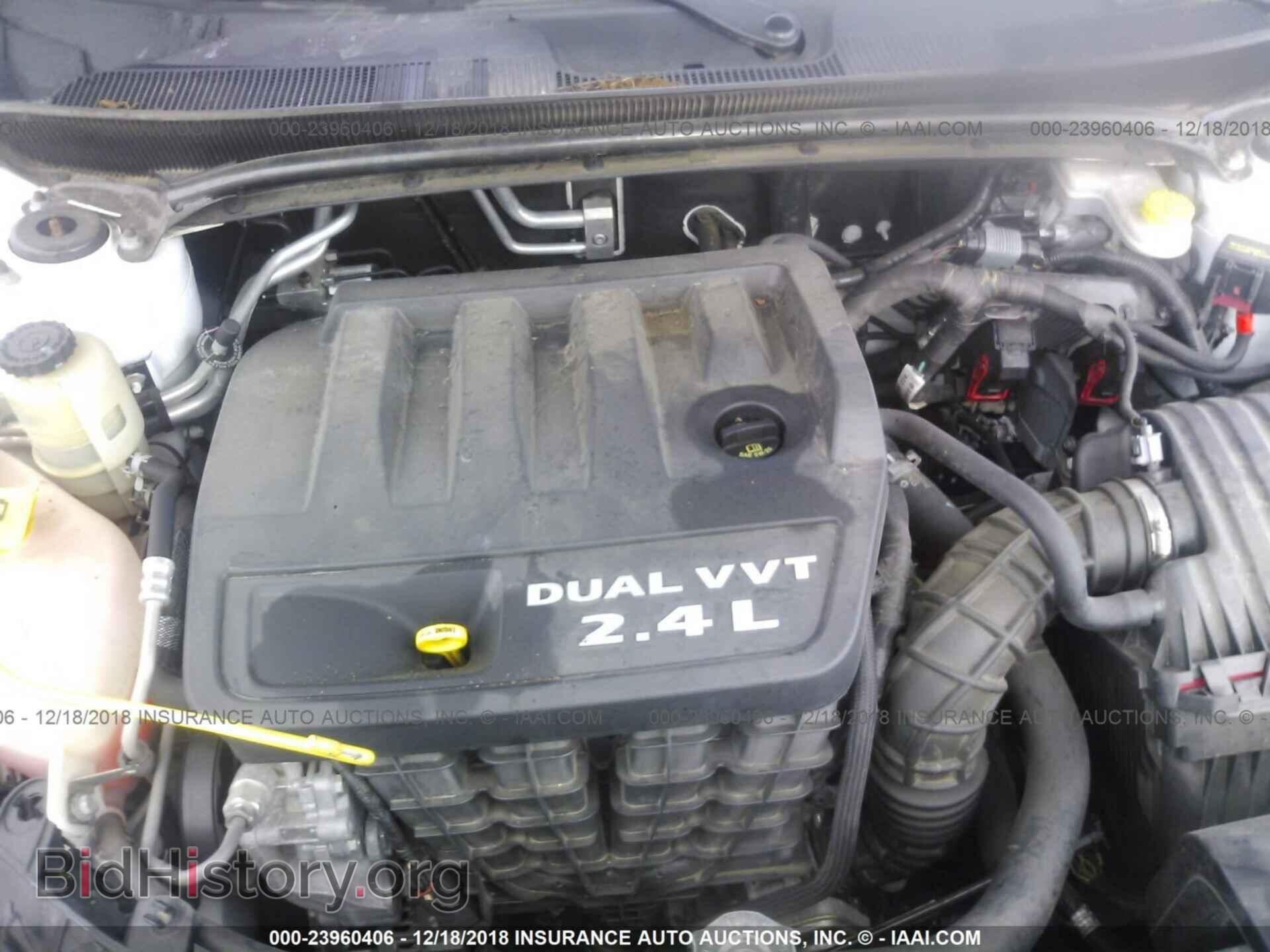2012 CHRYSLER 200 - VIN: 1C3CCBBB0CN206154 - Фото 10