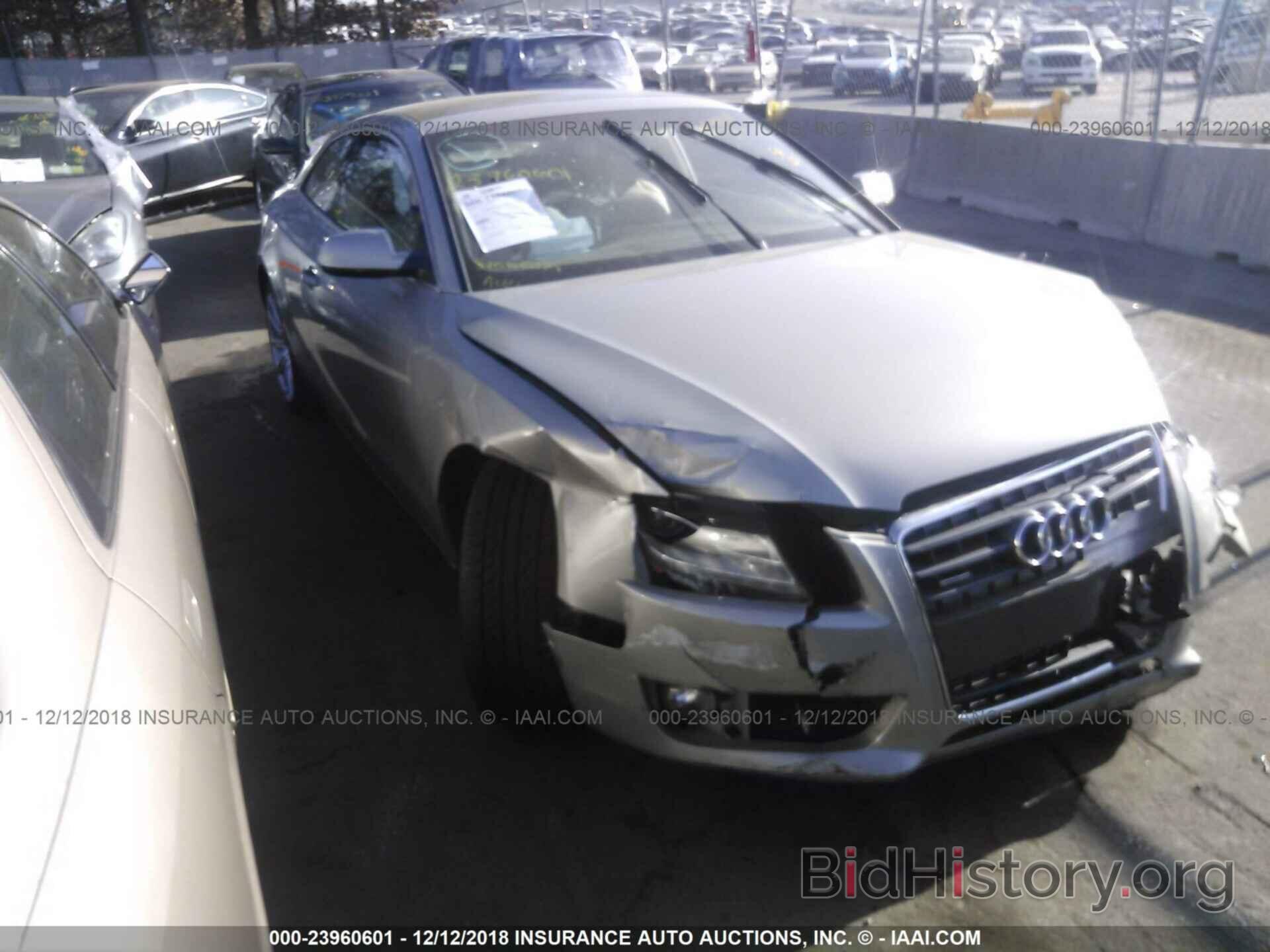 Photo WAULFAFR4BA049915 - AUDI A5 2011