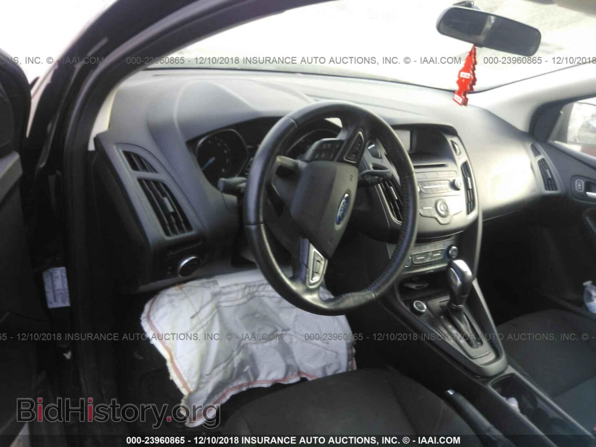 2016 FORD FOCUS - VIN: 1FADP3F22GL334892 - Photo 5