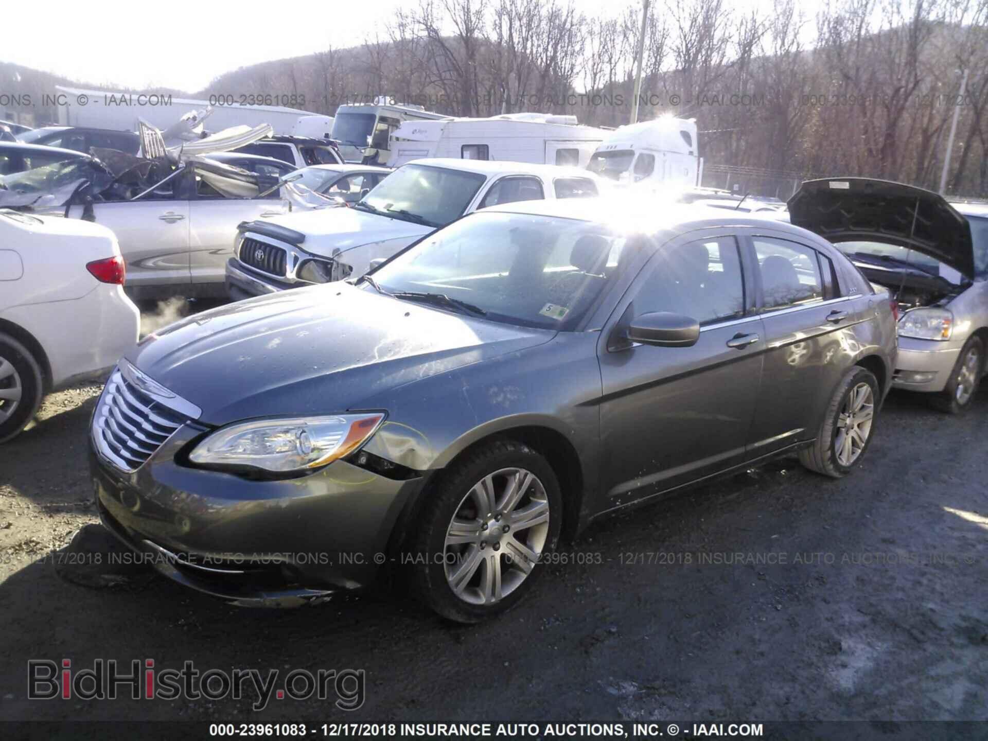2012 CHRYSLER 200 - VIN: 1C3CCBBB4CN160800 - Photo 2