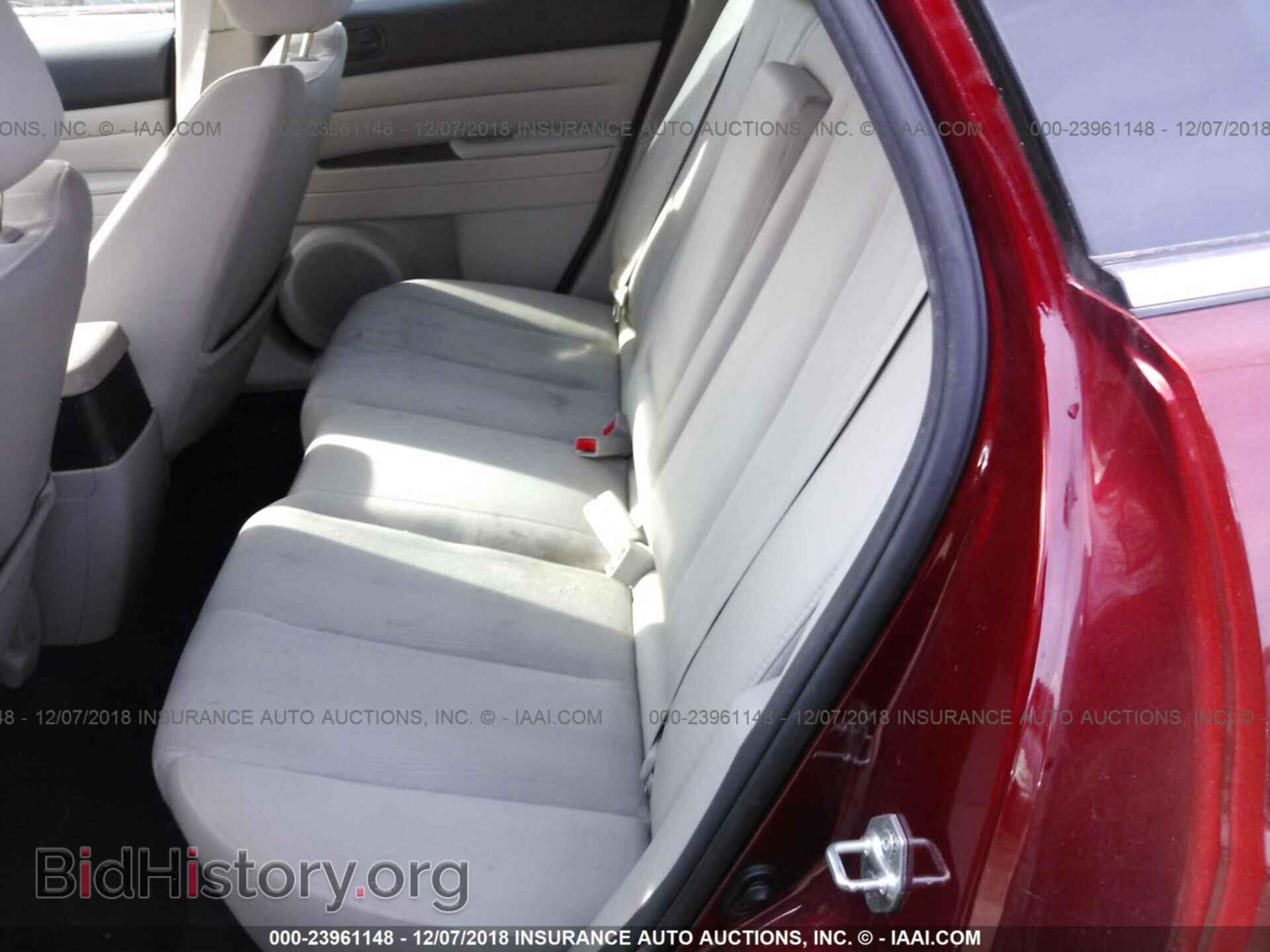 2011 MAZDA CX-7 - VIN: JM3ER2B53B0375097 - Фото 8
