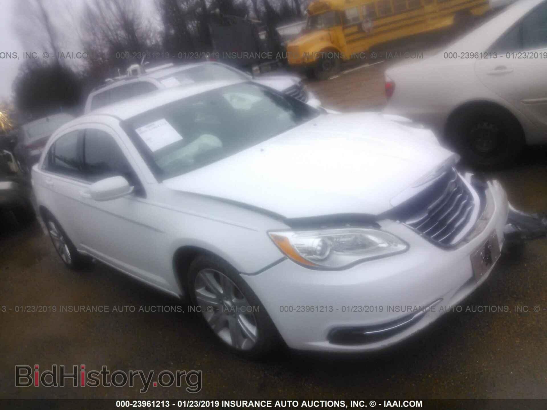Фотография 1C3CCBAB4DN685973 - CHRYSLER 200 2013
