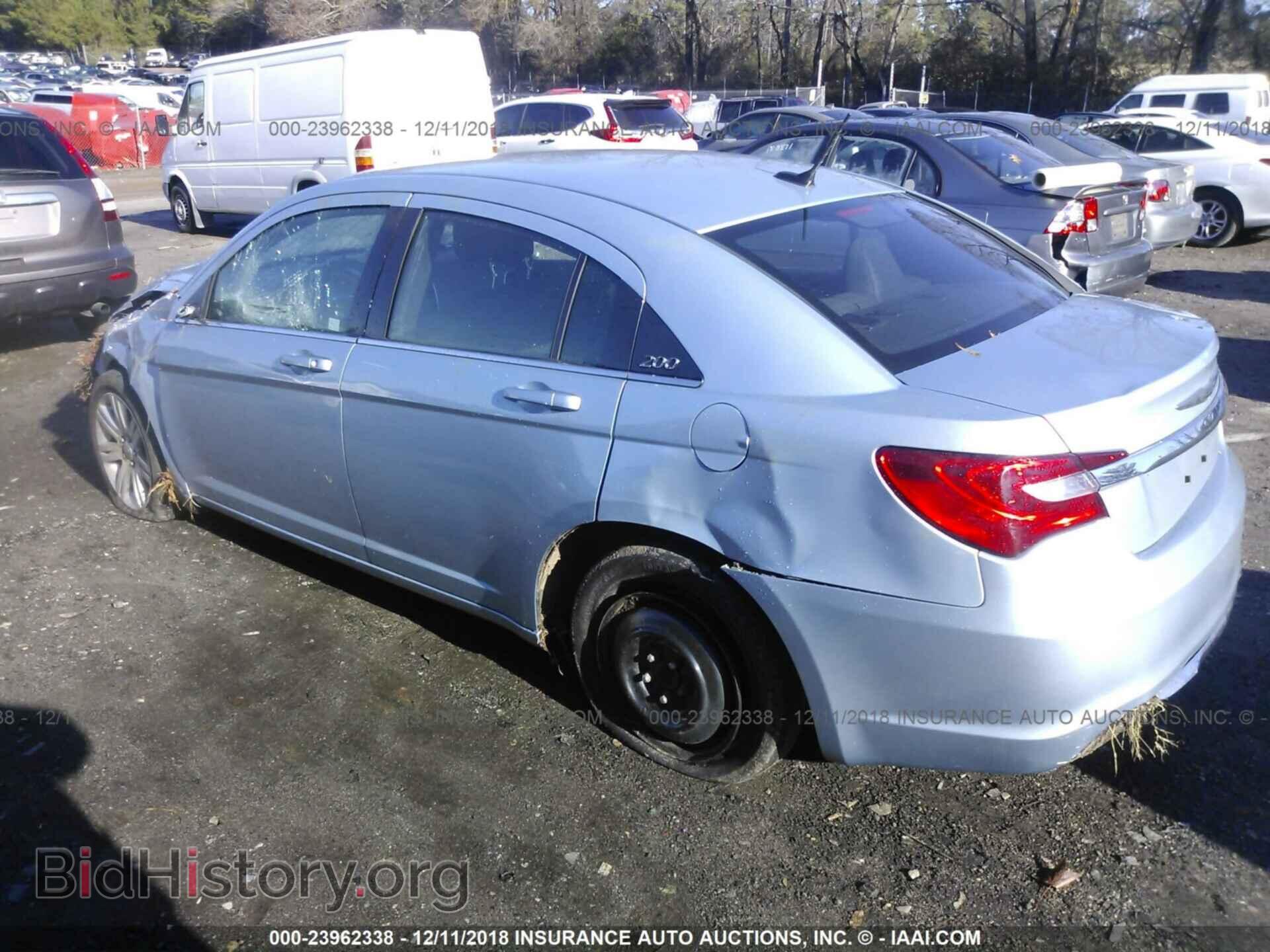 2013 CHRYSLER 200 - VIN: 1C3CCBAB3DN670946 - Photo 3