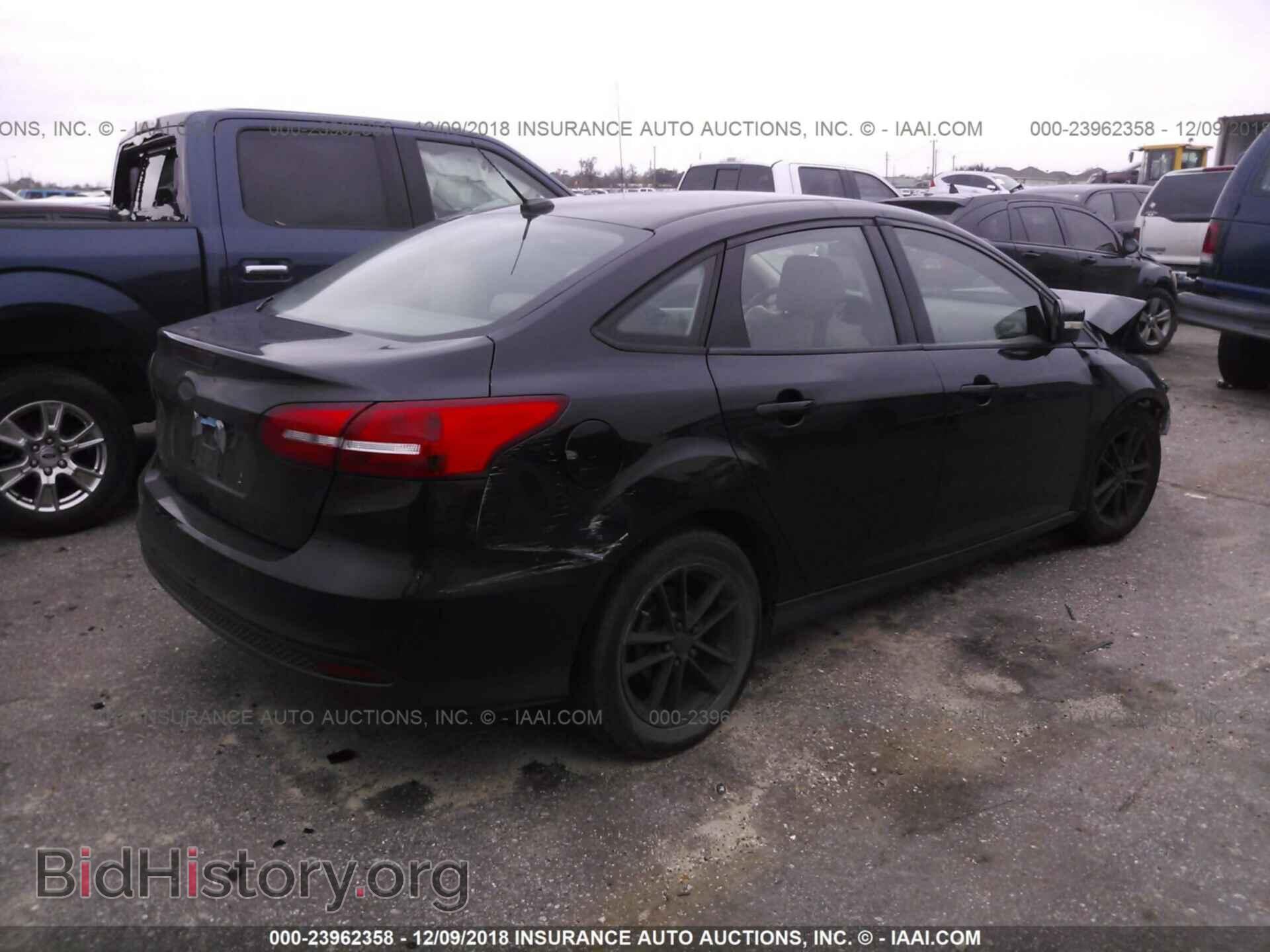 2015 FORD FOCUS - VIN: 1FADP3F20FL201112 - Photo 4