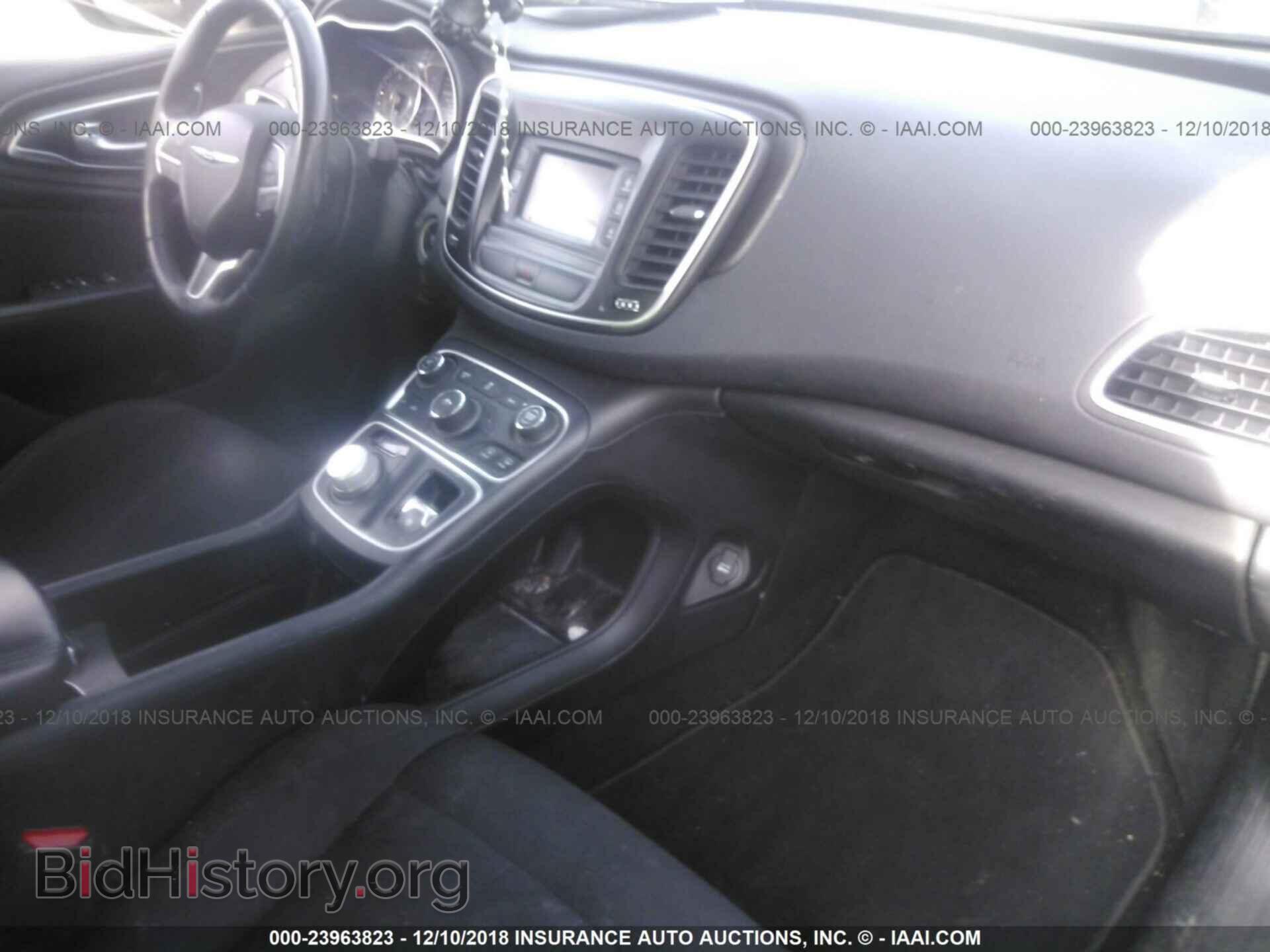 2016 CHRYSLER 200 - VIN: 1C3CCCABXGN108567 - Photo 5
