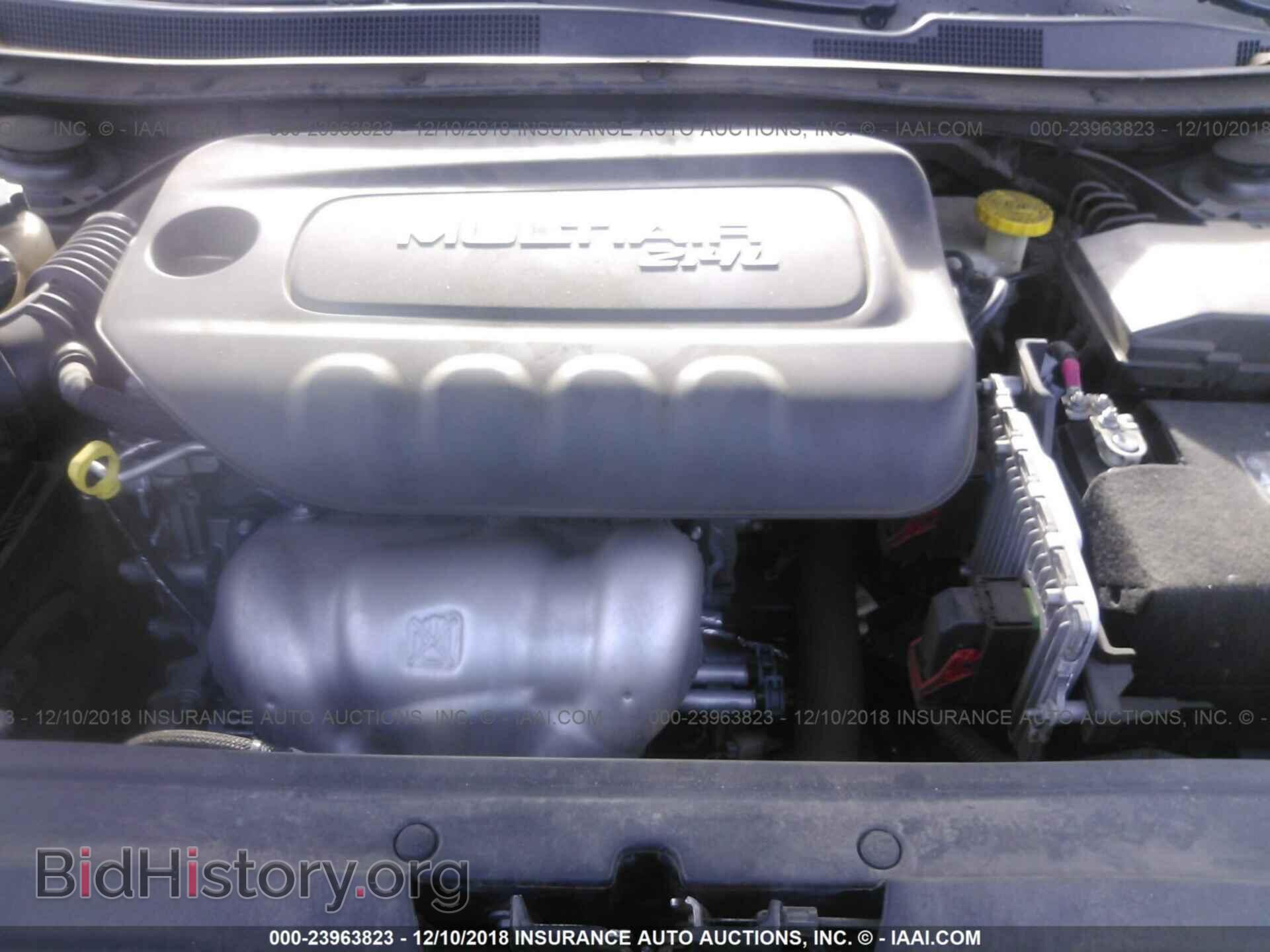 2016 CHRYSLER 200 - VIN: 1C3CCCABXGN108567 - Photo 10