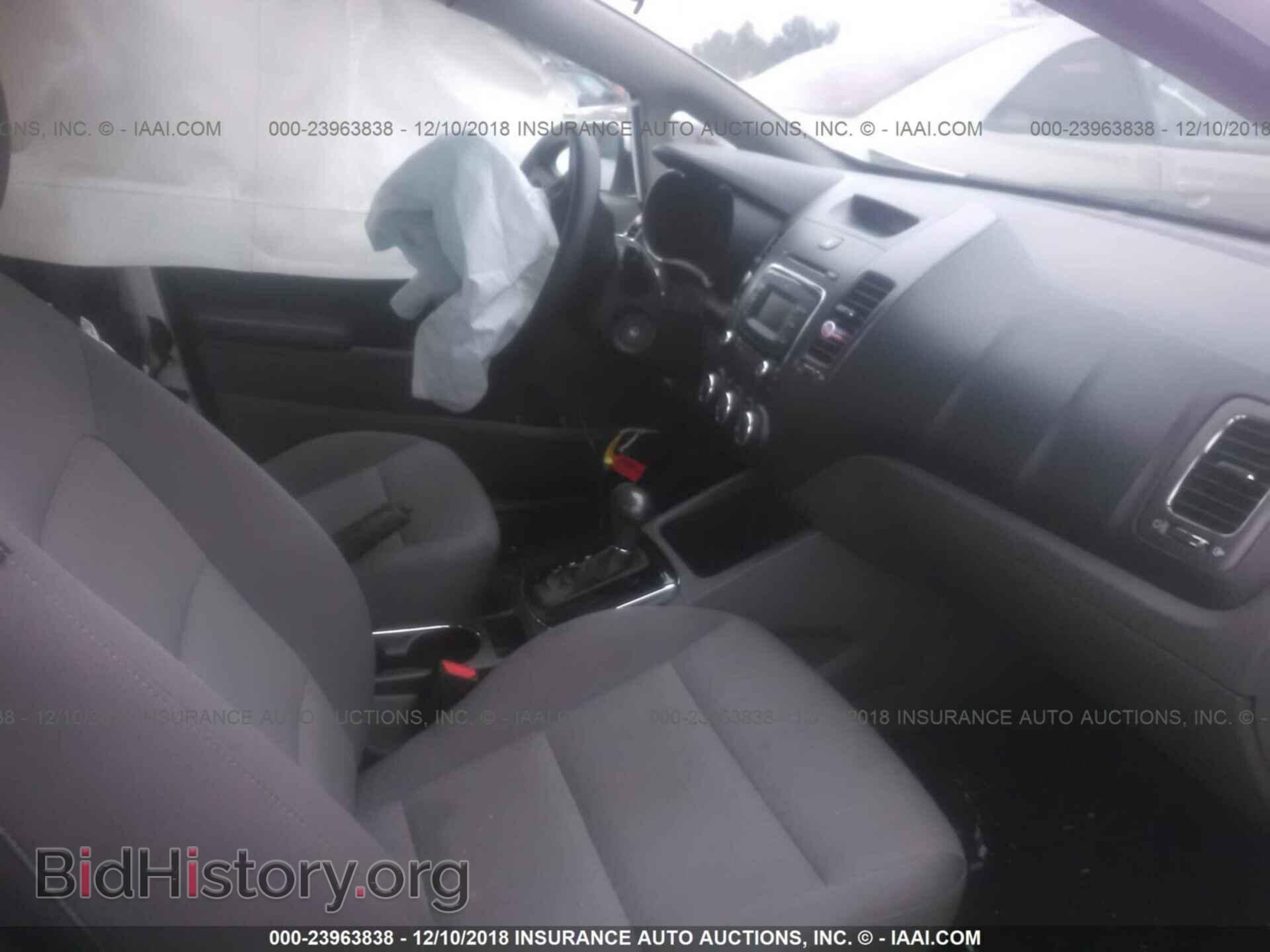2017 KIA FORTE - VIN: 3KPFK4A78HE046508 - Фото 5